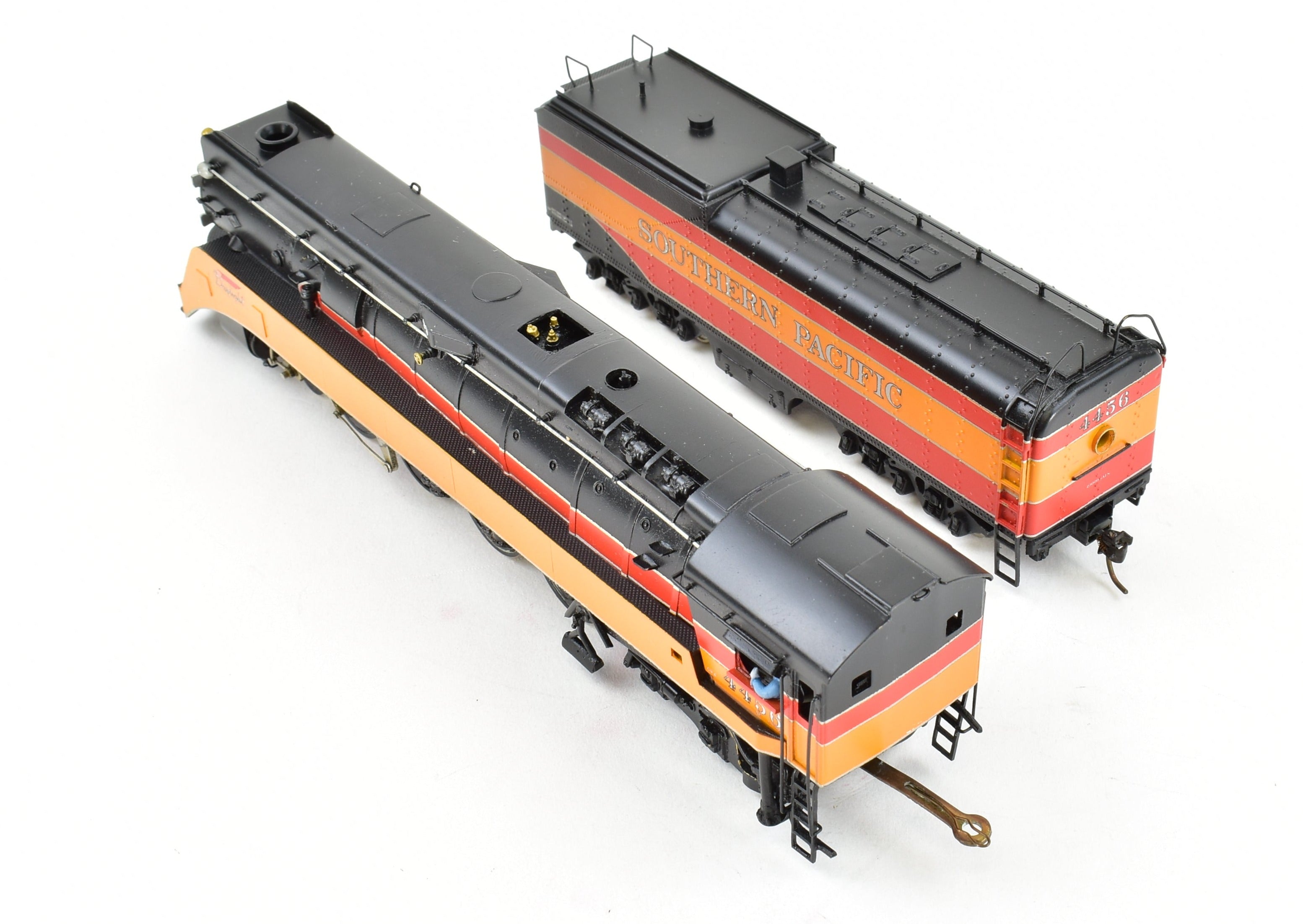 High - Quality HO Scale Brass Pacific Fast Mail (PFM) Model Train - United SP - Southern Pacific Class GS - 4 4 - 8 - 4 with Custom Painting