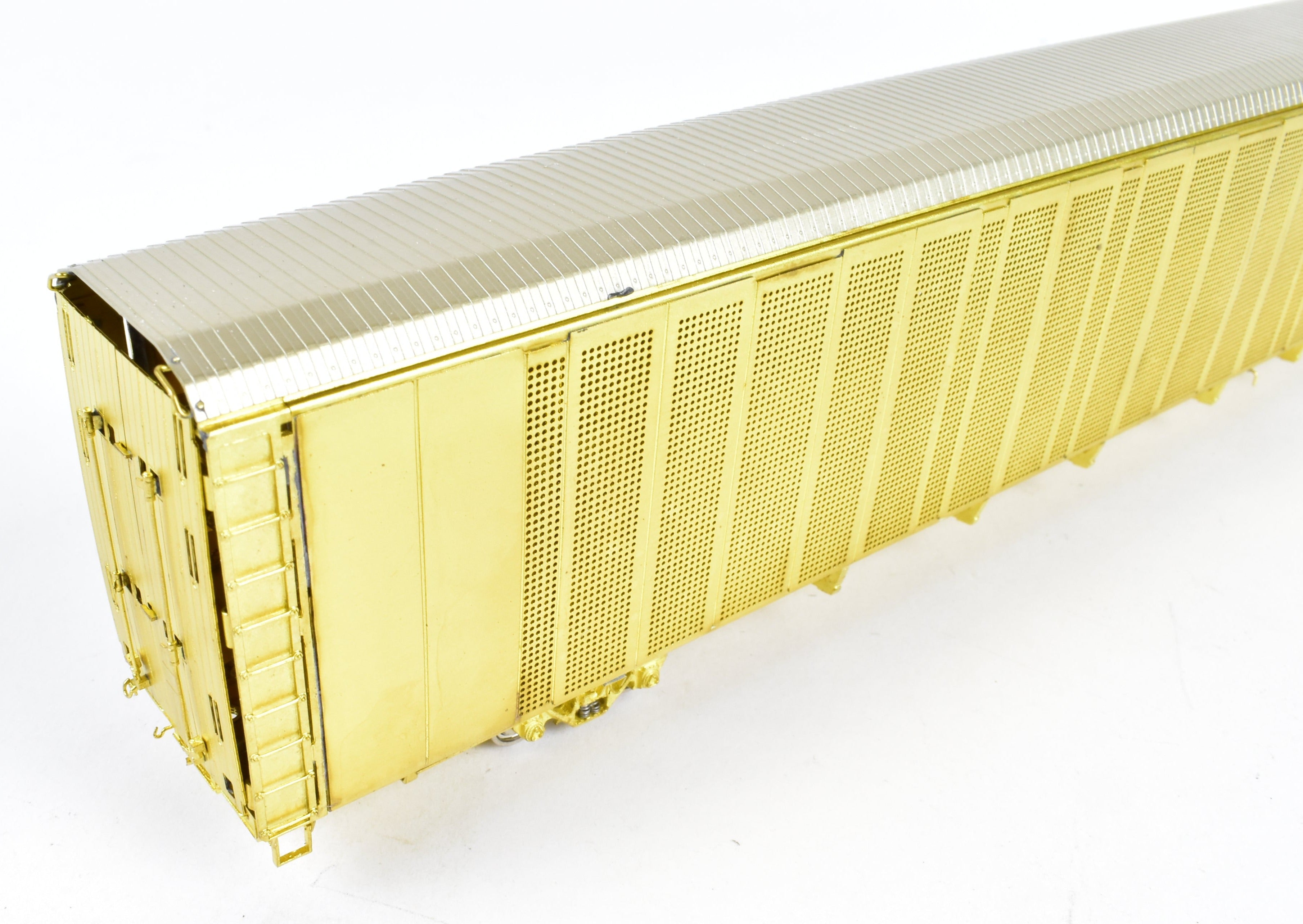 HO Brass OMI Overland Safe-T-Pack Tri-Level Auto Rack with Special Doors (ATSF, FEC, N&W, WP)