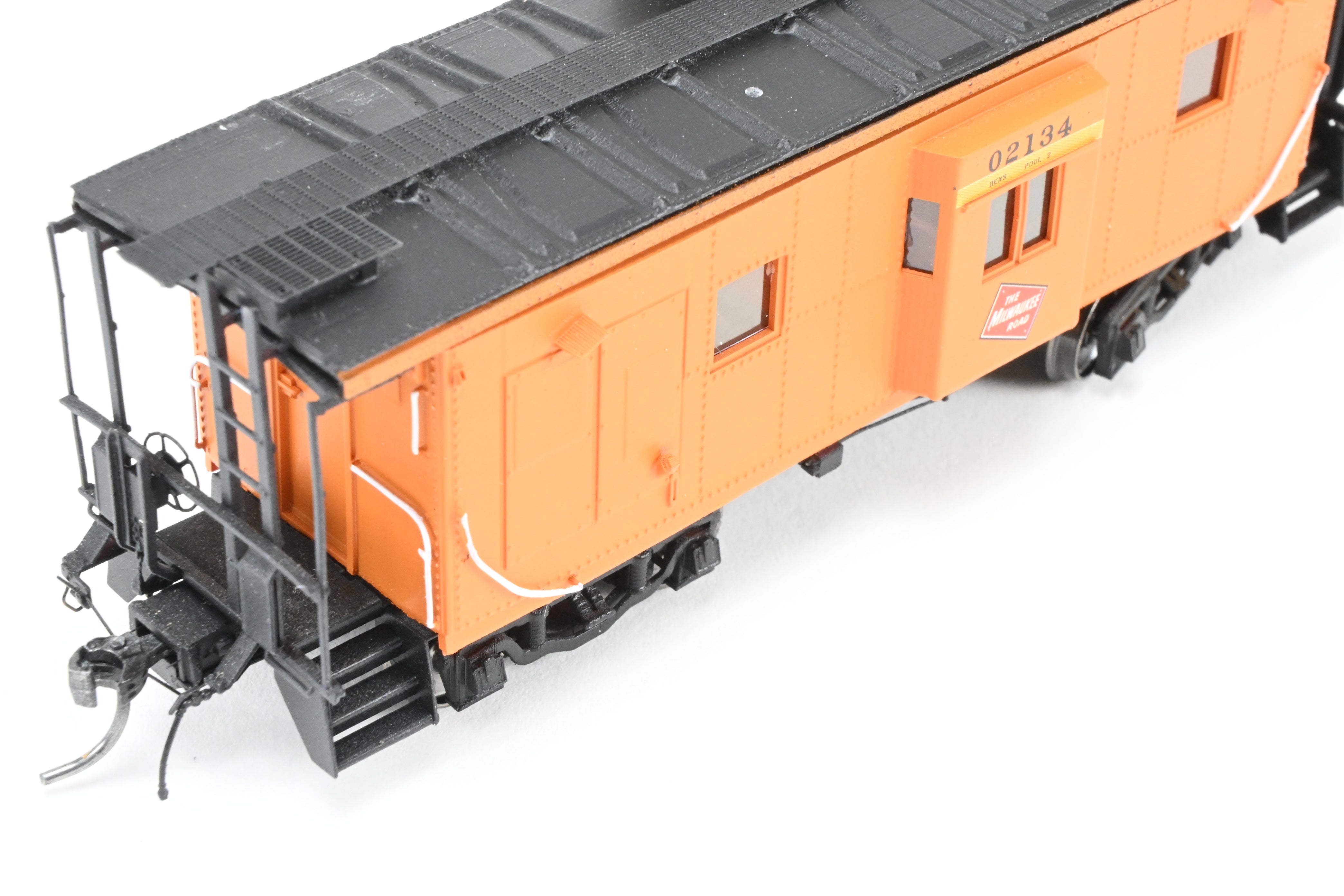 HO Scale 3D Printed Thrall Bay Window Caboose Model - Milwaukee Road #02134