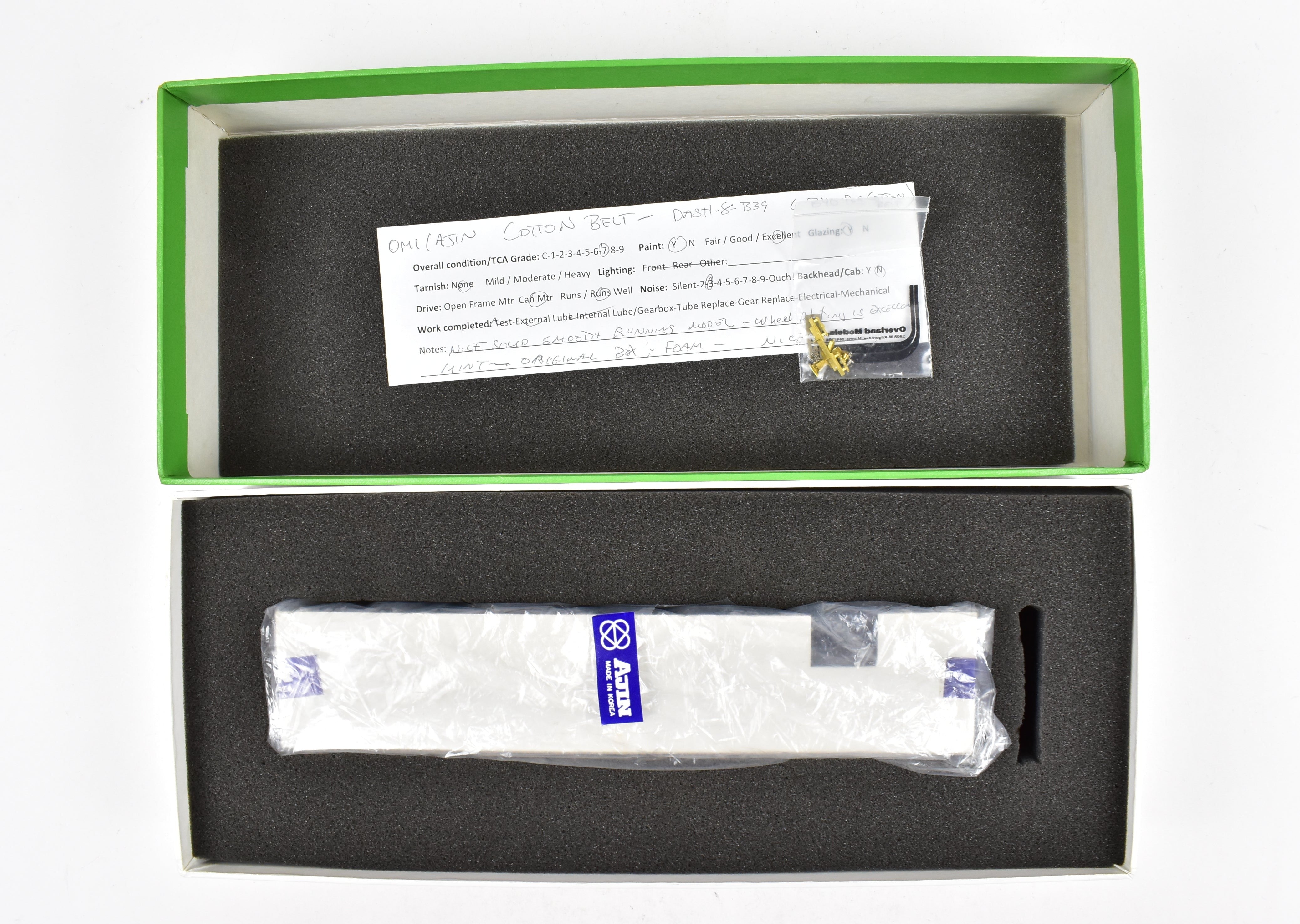 HO Brass OMI - Overland Models, Inc. Custom Painted Cotton Belt GE Dash 8 - B39