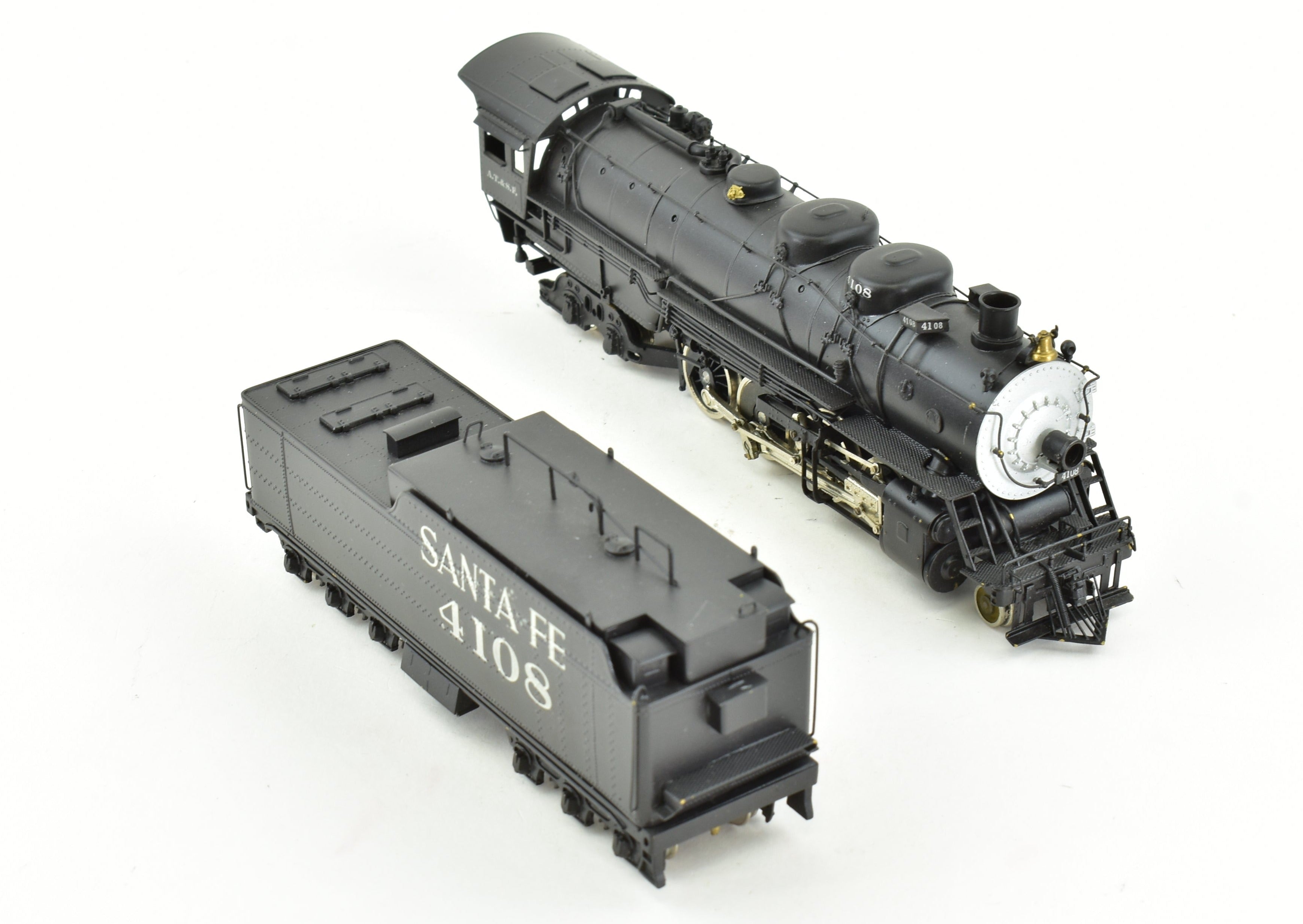 High - Quality HO Scale Brass PFM - United ATSF Santa Fe 2 - 8 - 4 Berkshire Custom - Painted Model Train