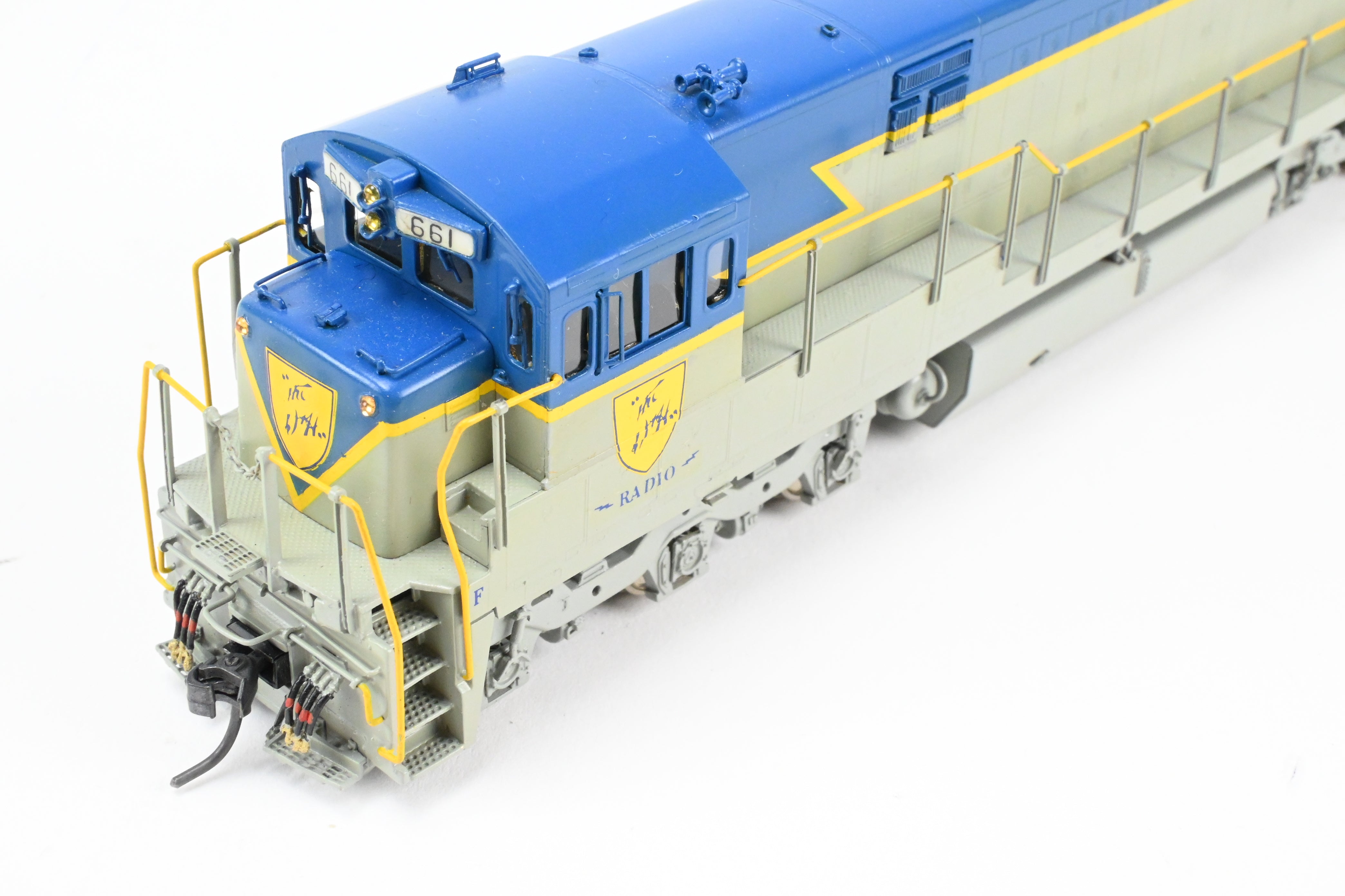 HO Scale Brass Locomotive Model - Overland Models Inc. Custom Painted Delaware & Hudson GE U33C No. 661