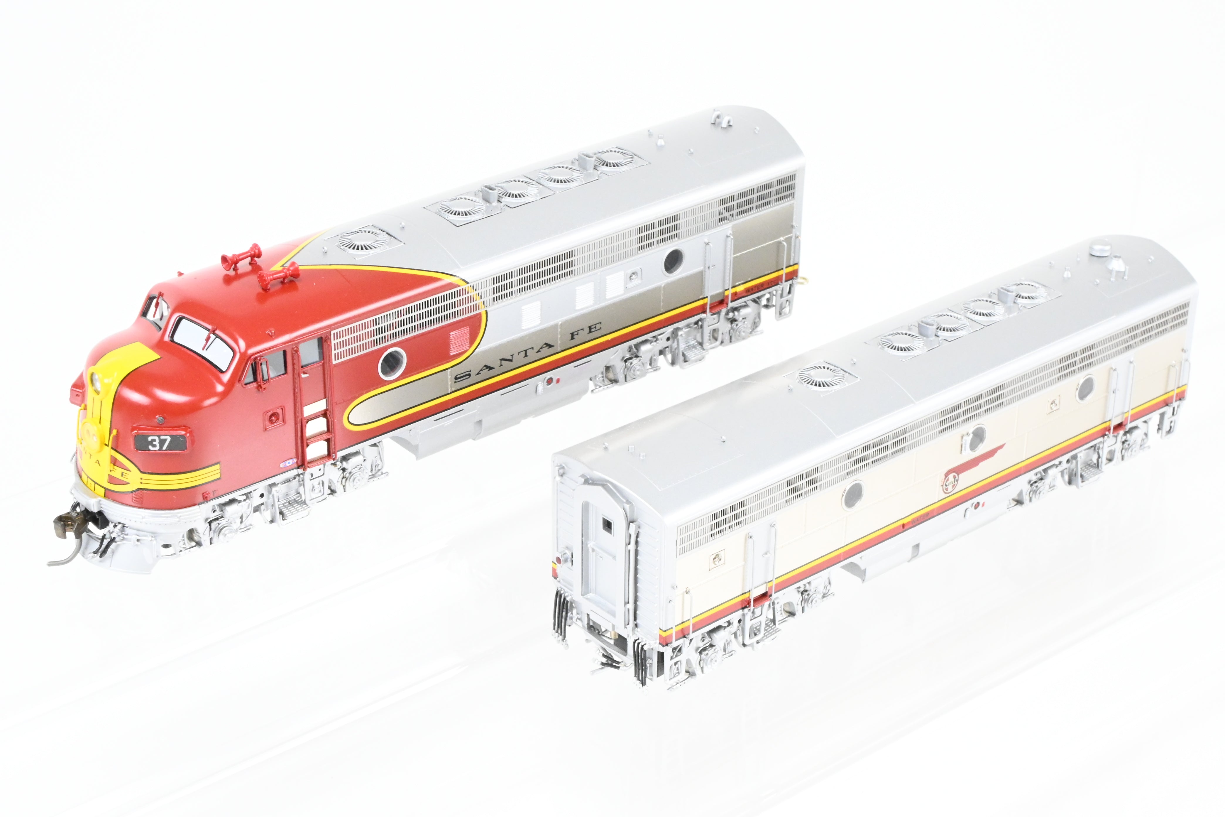 Challenger Imports ATSF Santa Fe Passenger Service HO Brass EMD F7 A/B/B/A Set