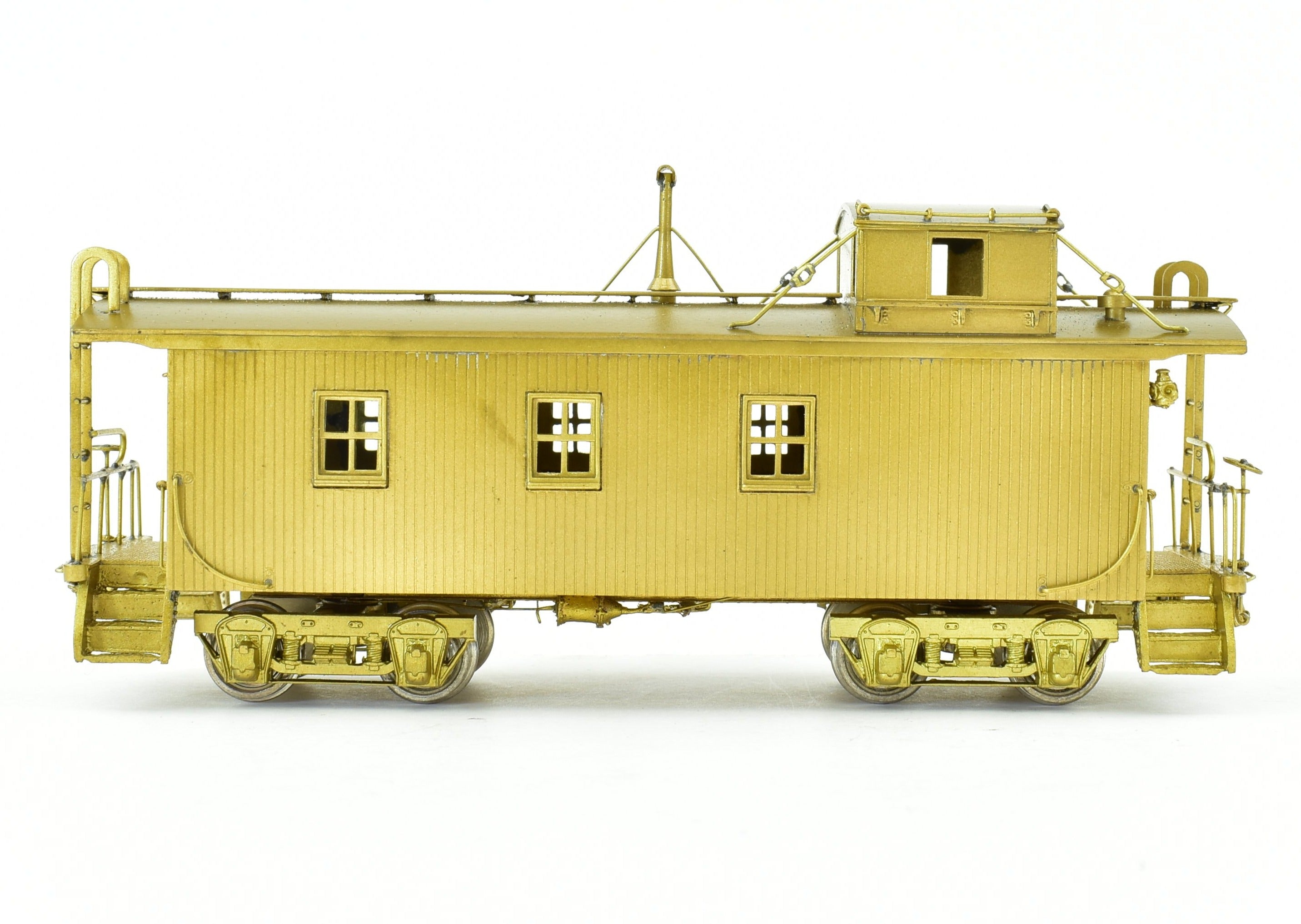 HO Scale Brass Model of Oriental Limited CB&Q - Burlington Route NE - 1 28 - foot Wood Caboose for Model Trains
