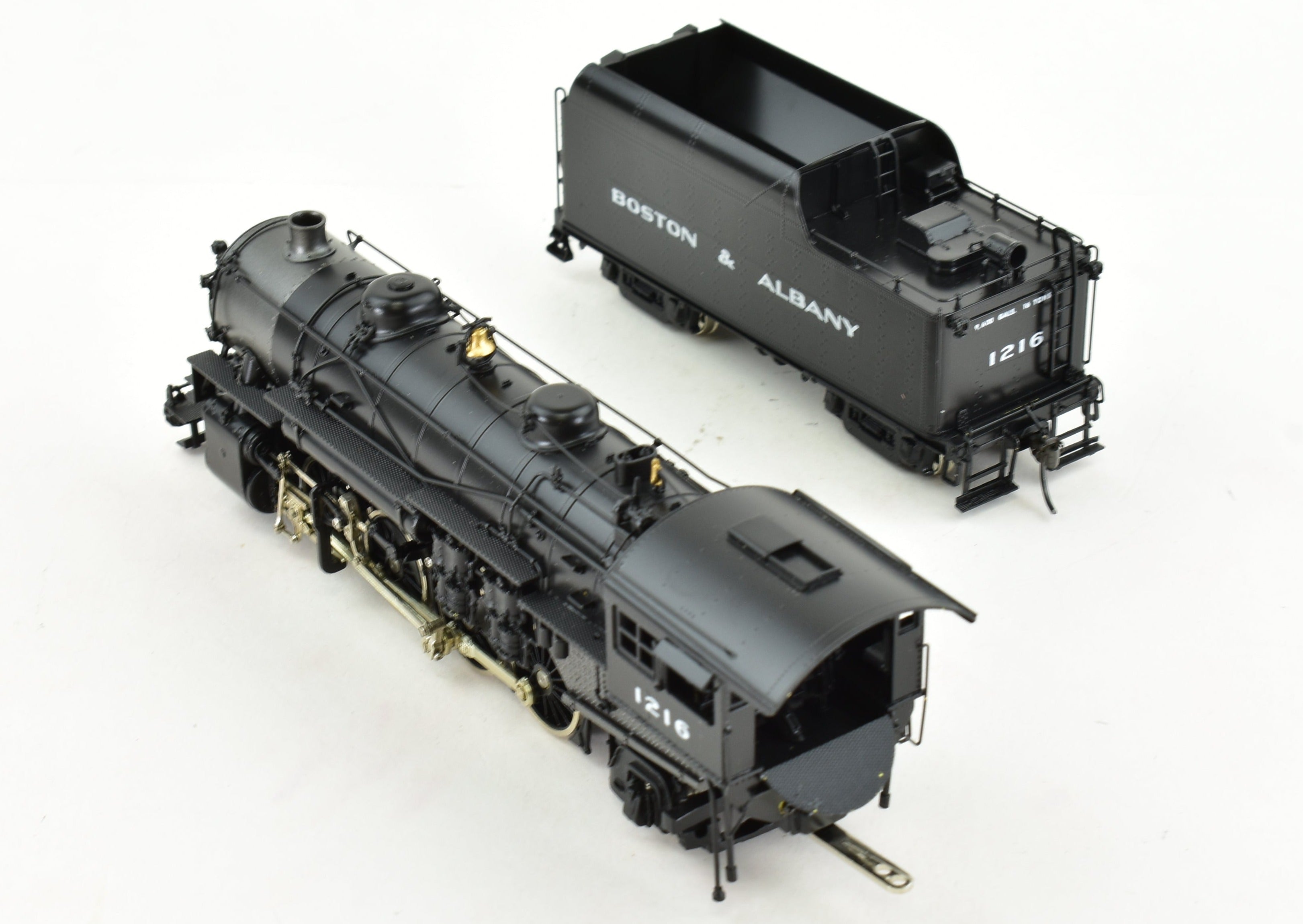 HO Scale Brass Model Train CON Key Imports B&A - Boston & Albany H - 5j Class 2 - 8 - 2 Mikado Steam Locomotive #1216 with Factory Painting