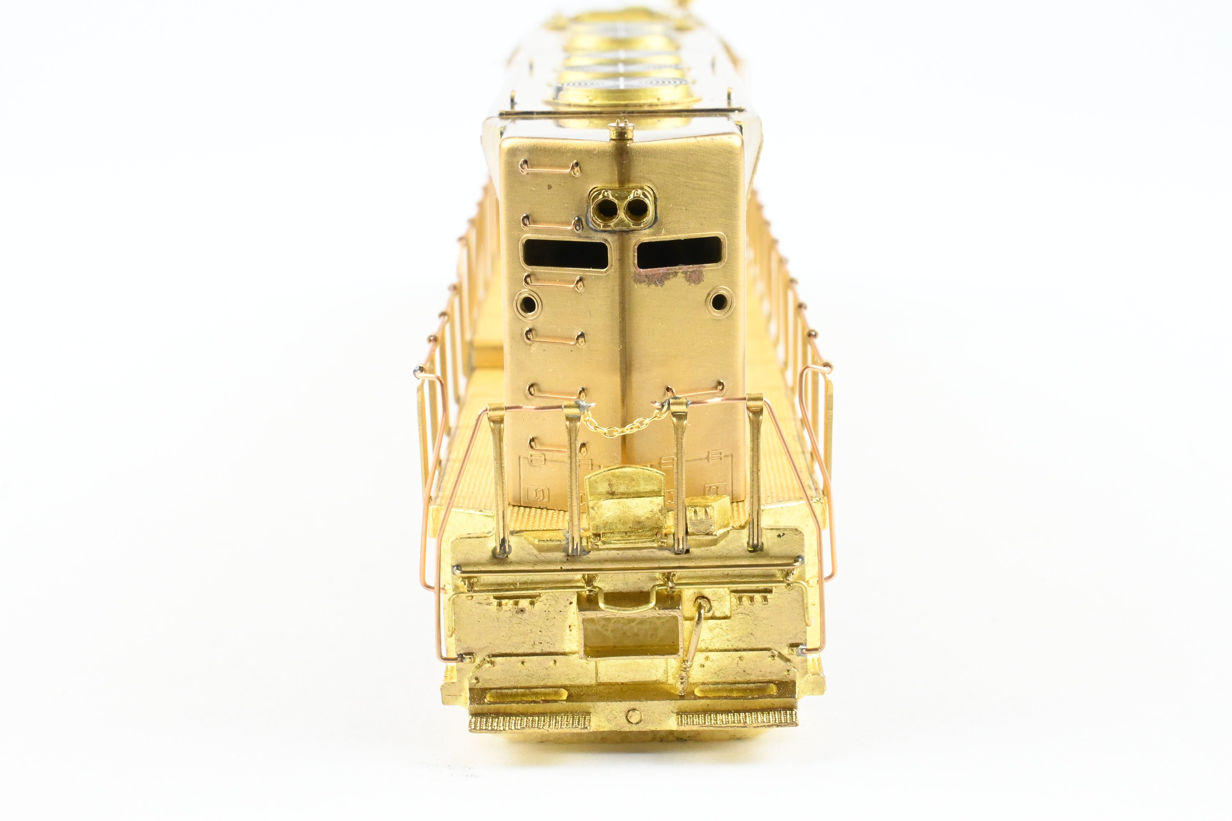 HO Scale Brass Oriental Limited EMD SDP45 3600 HP Erie Version Model
