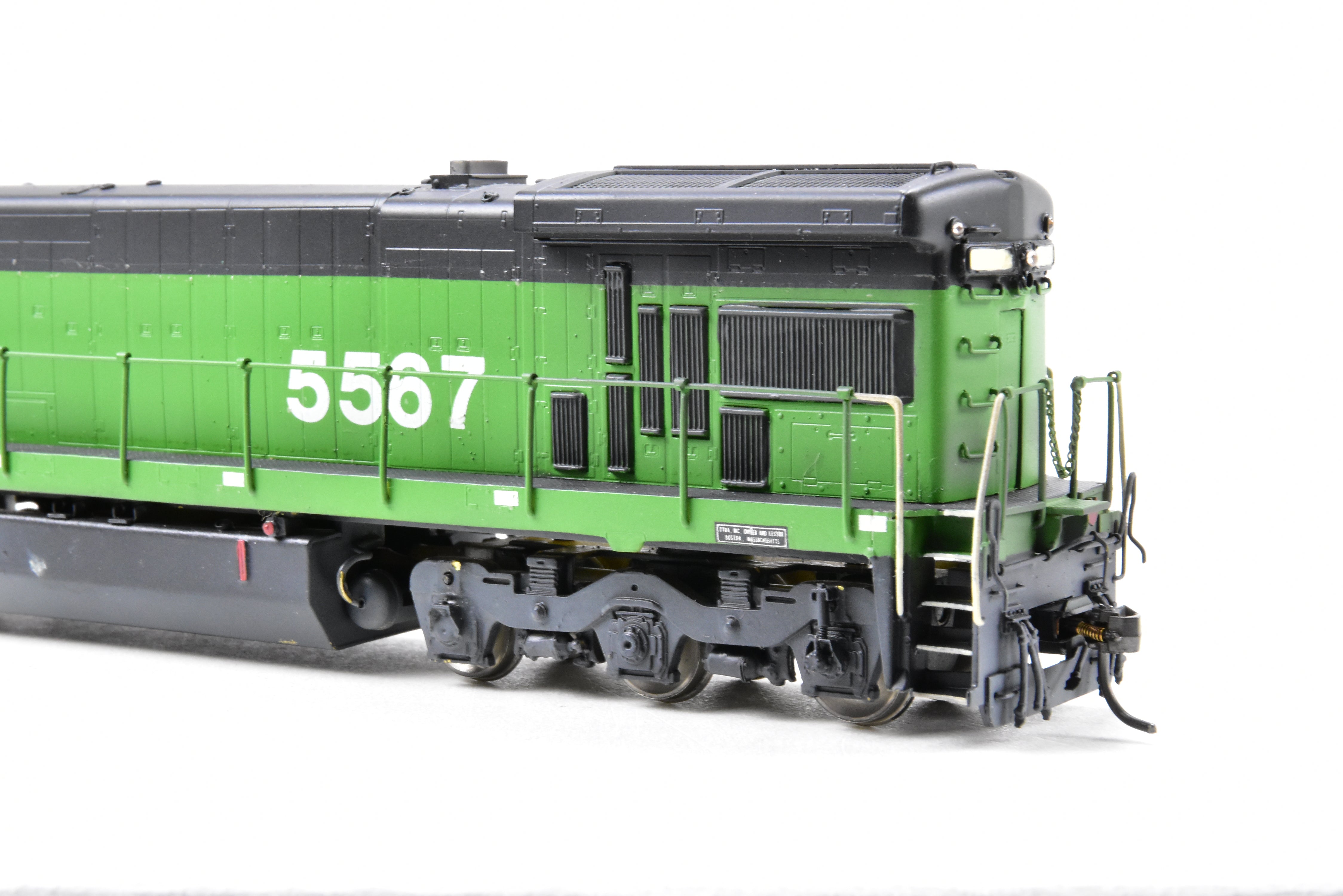 HO Scale Brass Model Train Locomotive - Overland Models Inc. Burlington Northern GE C30 - 7 Four Window Cab Custom Painted Locomotive No. 5567