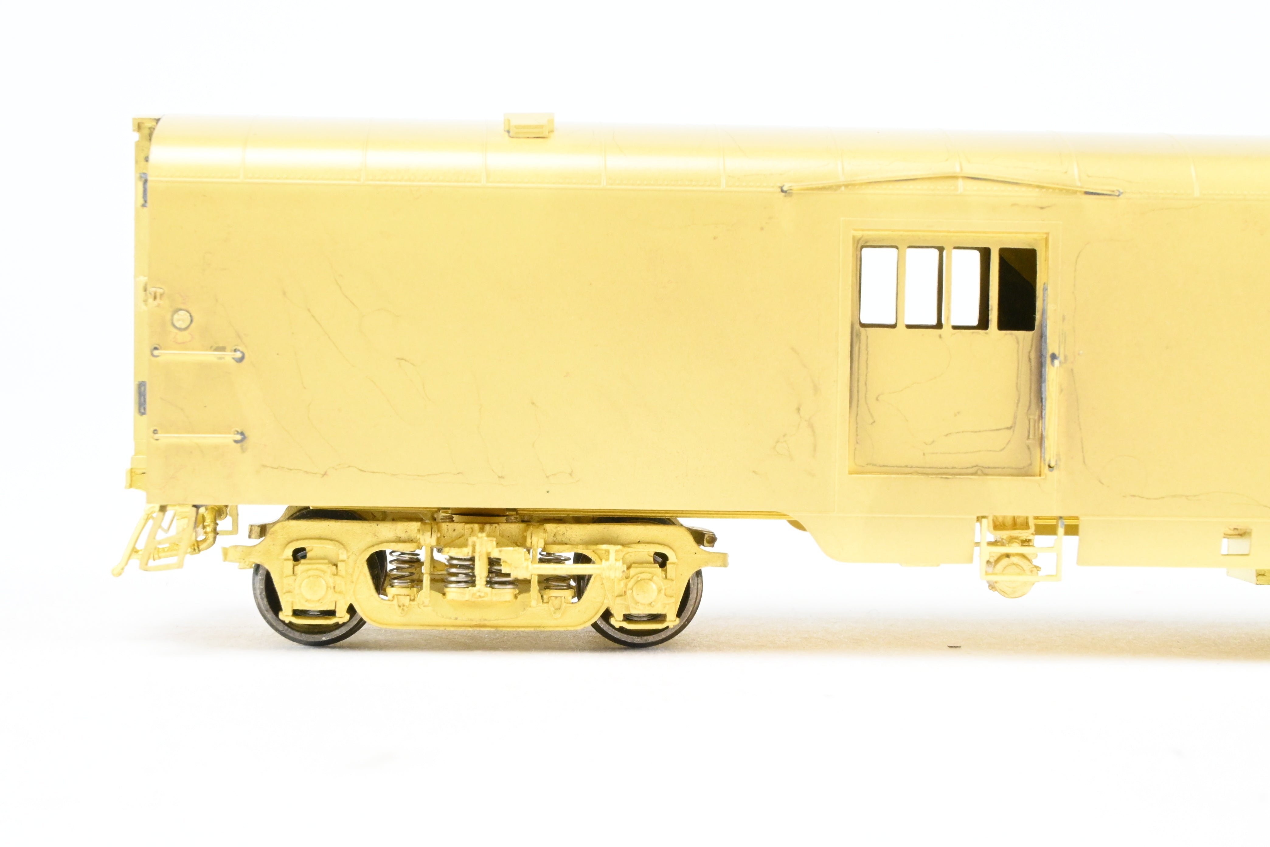 HO Scale Brass A. W. Enterprises Great Northern Streamlined Baggage Car Models #268 - 269 (End Door Version) for Model Trains