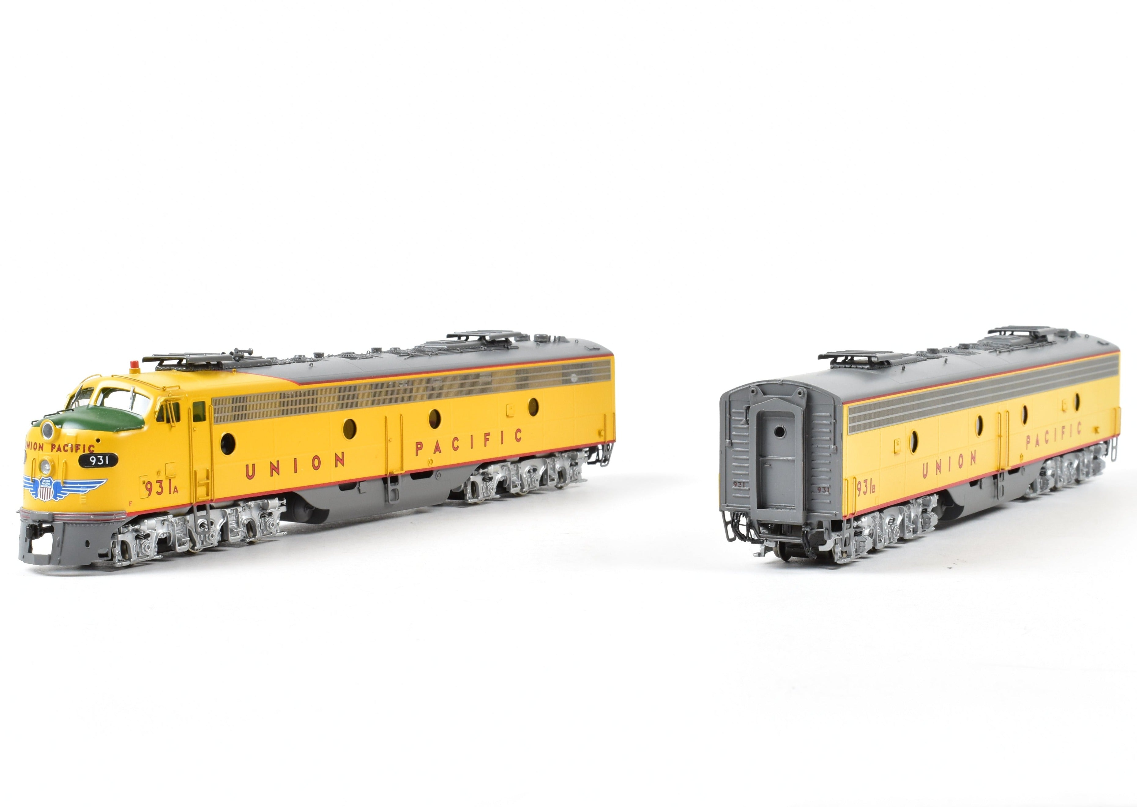 HO Scale Brass Union Pacific EMD E8 A/B Set Model Train - Challenger Imports Premium Collection