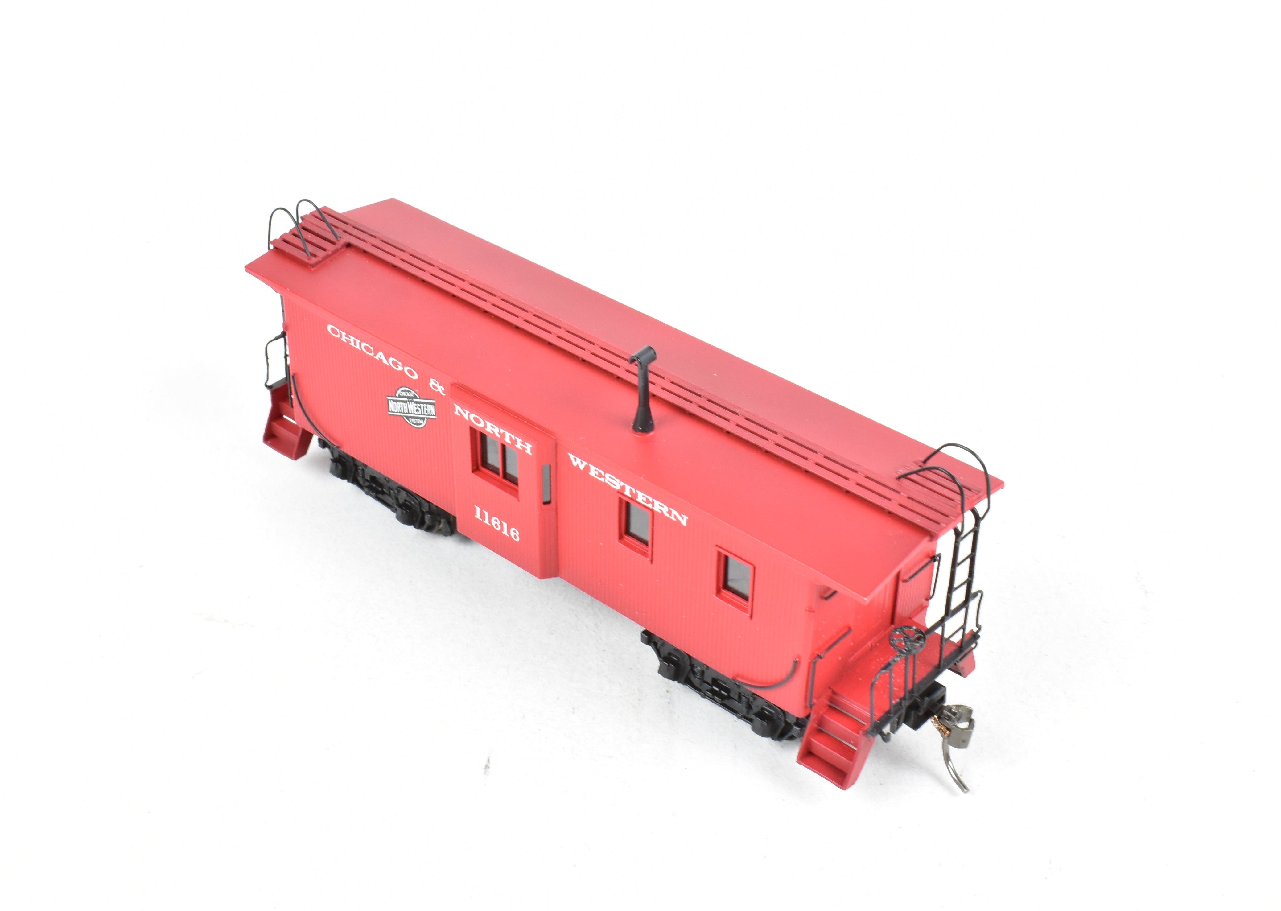HO Brass DVP Chicago and North Western Bay Window Caboose FP 1996 Model