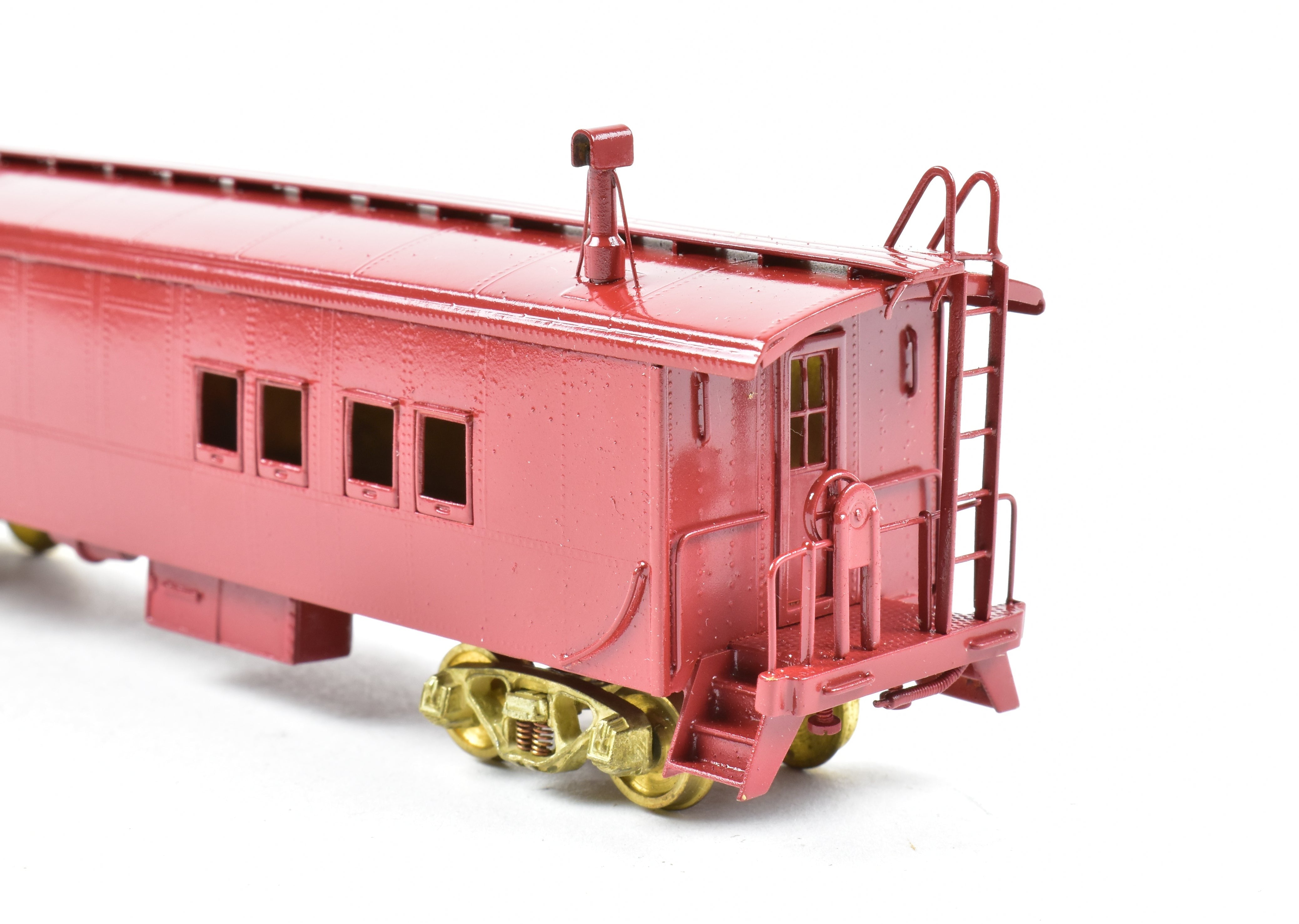 HO Scale Brass Hallmark Models ATSF - Santa Fe Transfer Caboose with Factory - Applied Paint and Unlettered Design
