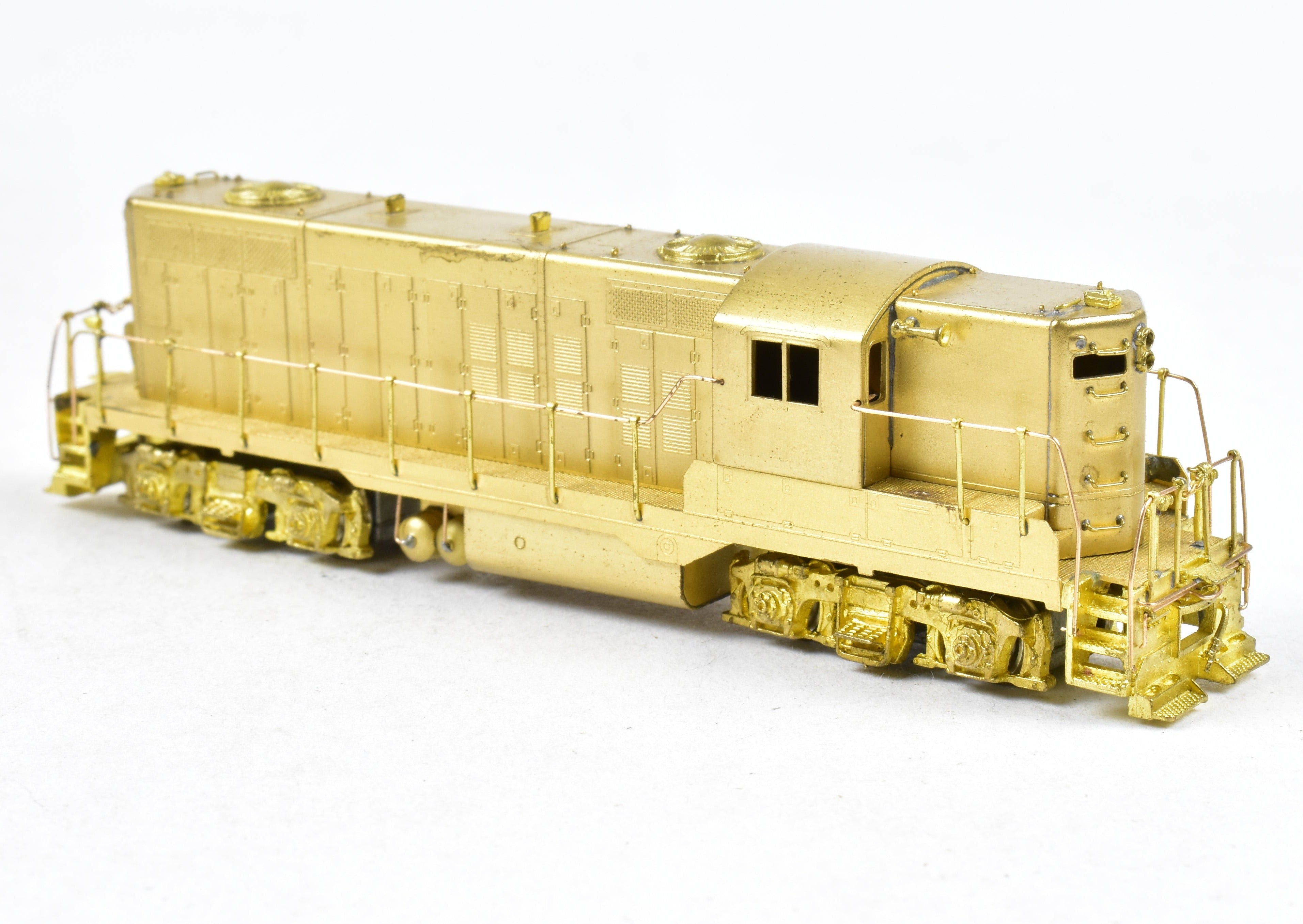 N Scale Brass Hallmark EMD GP - 9 Standard with Removable Dynamic Brakes