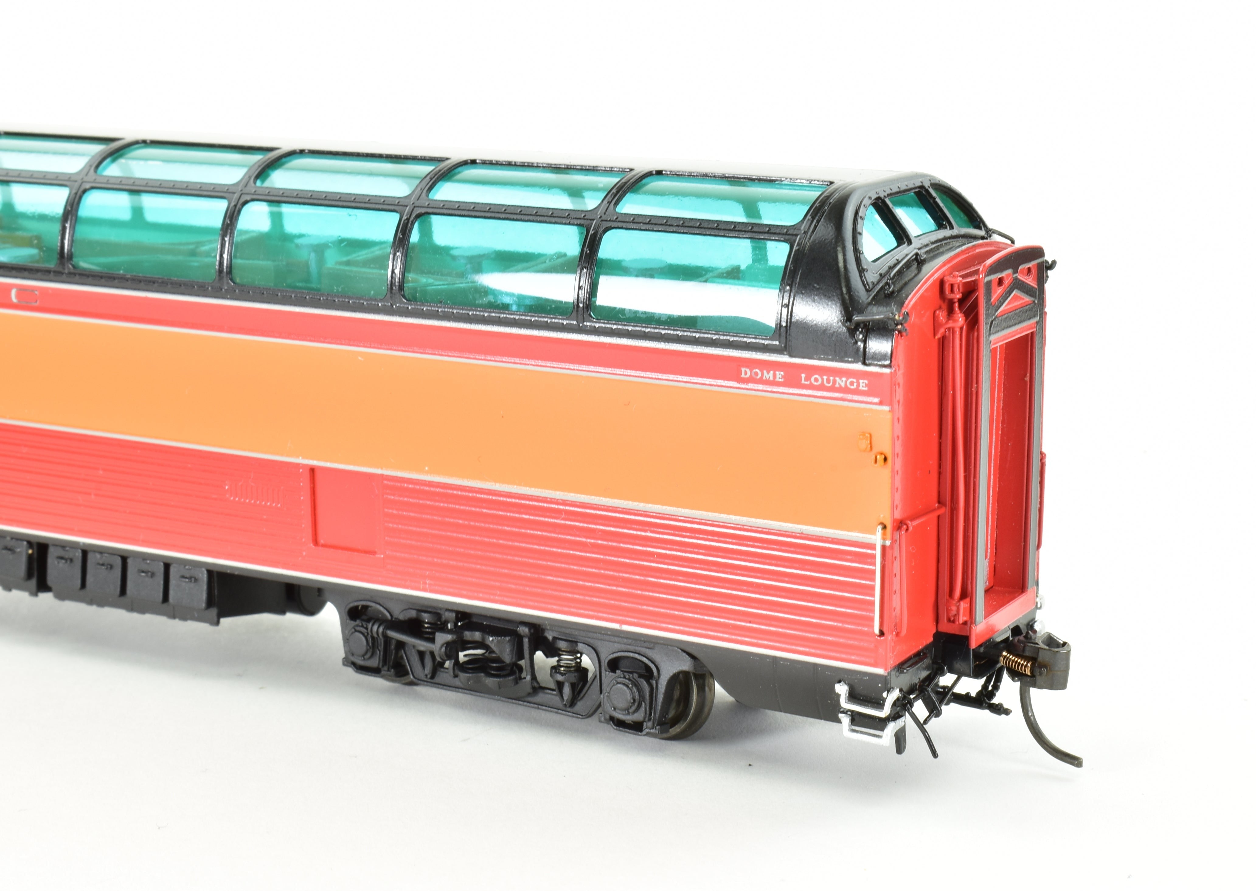 HO Scale Brass Model Train Consignment Set - Challenger Imports SP - Southern Pacific 1955 Shasta Daylight 10 - Car Train Set with FP