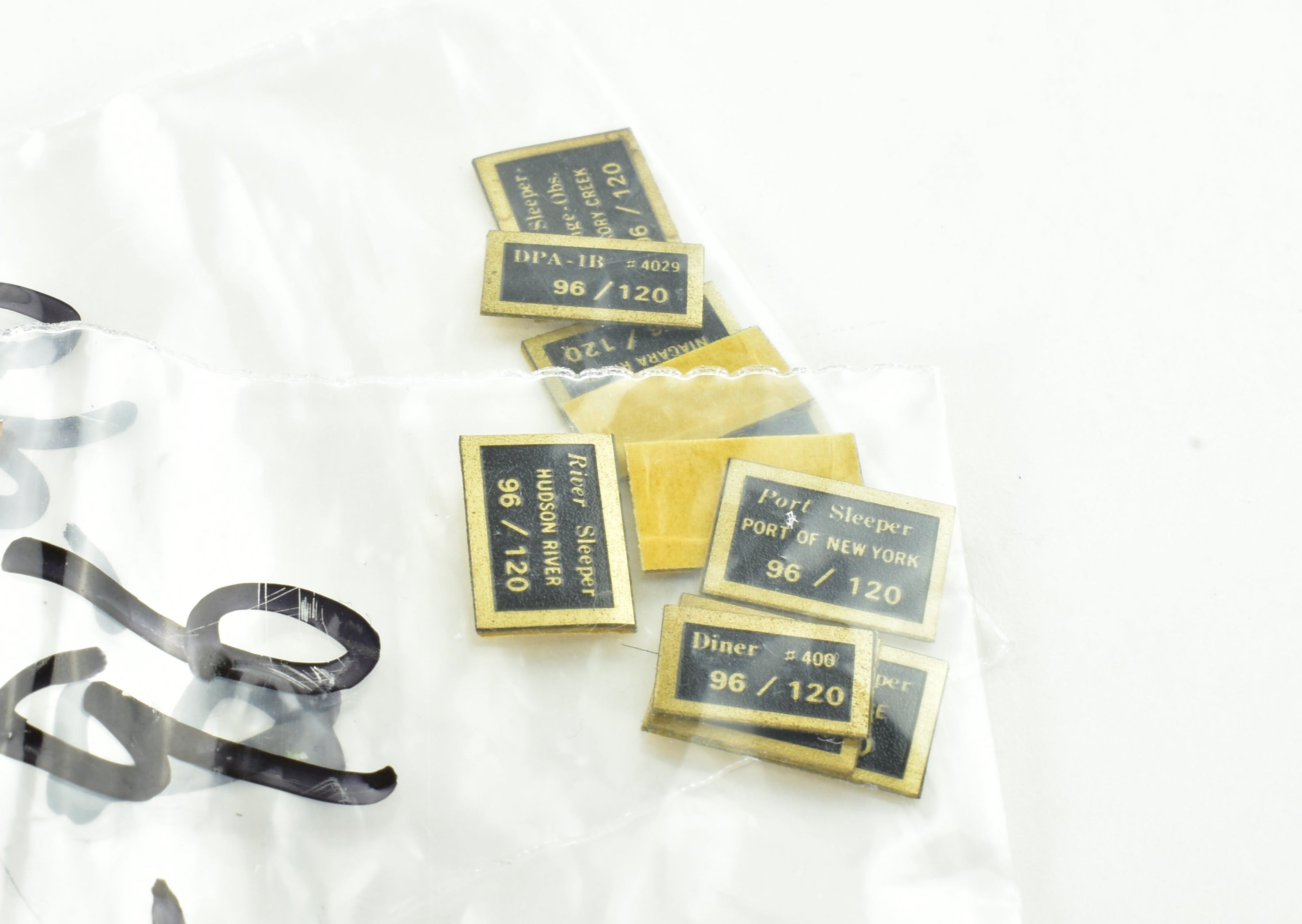 HO Scale Brass Model Train Set - Erie Limited NYC - New York Central 1948 20th Century Limited with 2 E7 A/B Locomotives and 9-Car Set