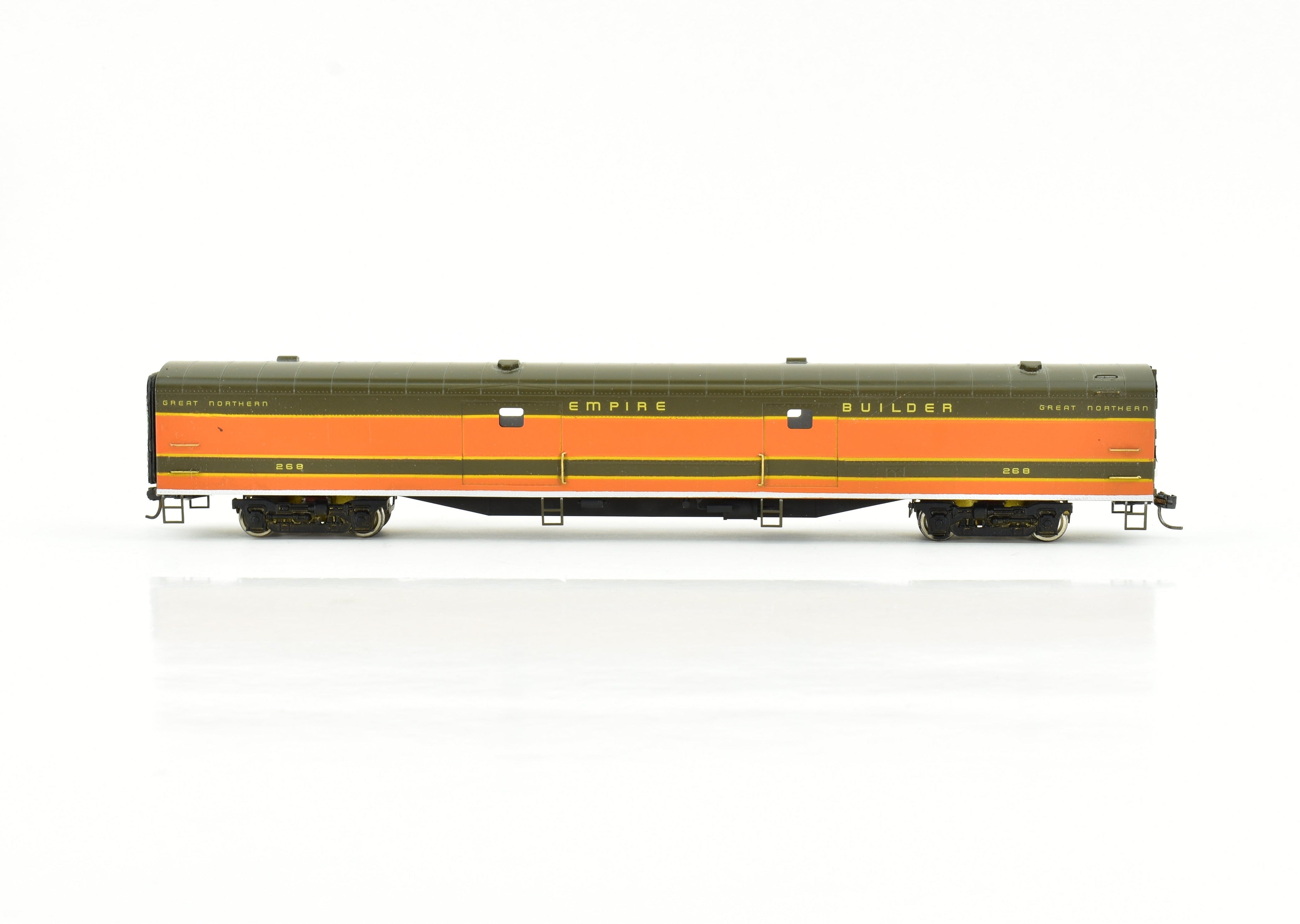 HO Scale Custom Painted Brass Baggage Car Model by S. Soho & Co., Great Northern #200, Empire Builder No. 268