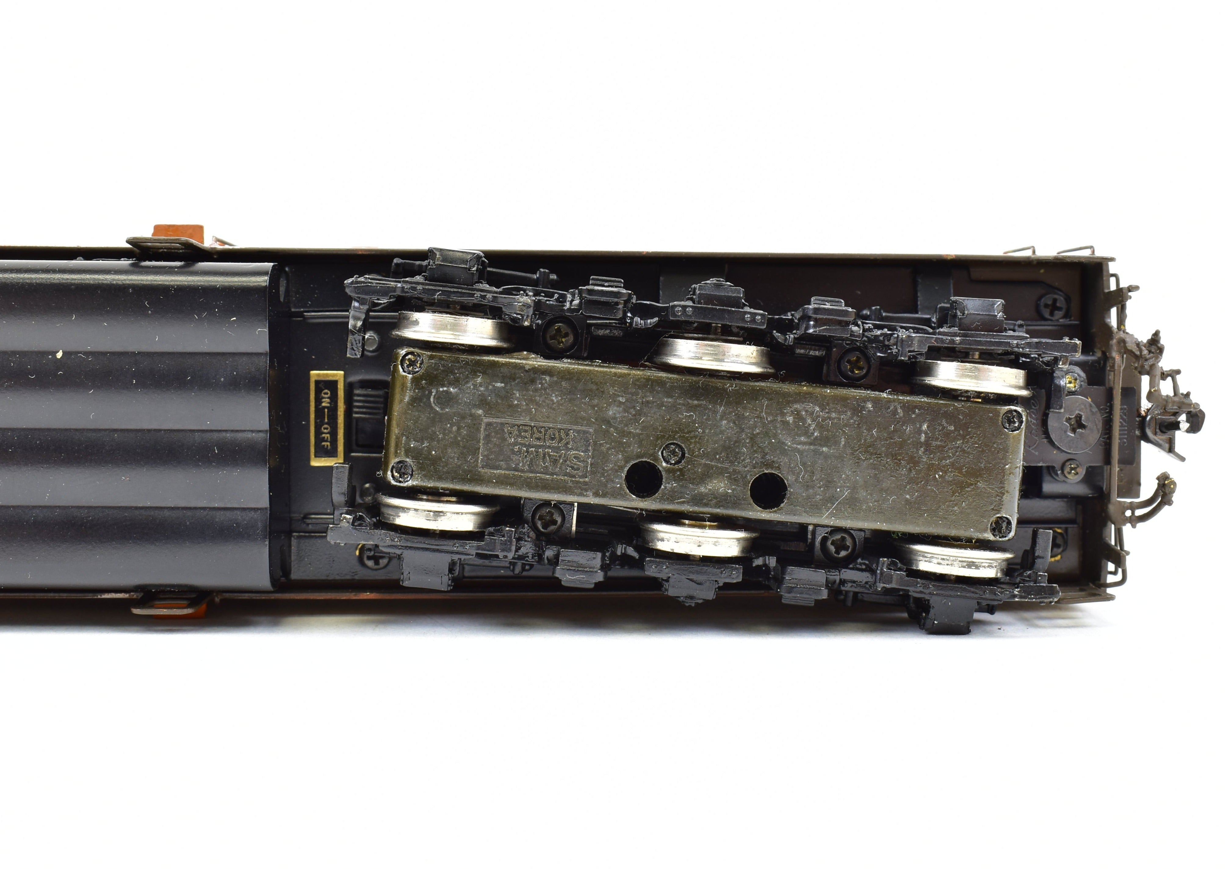 HO Scale Brass Model Train - Oriental Limited GN - Great Northern EMD E7A 2000 HP Standard Factory Painted Locomotive #504