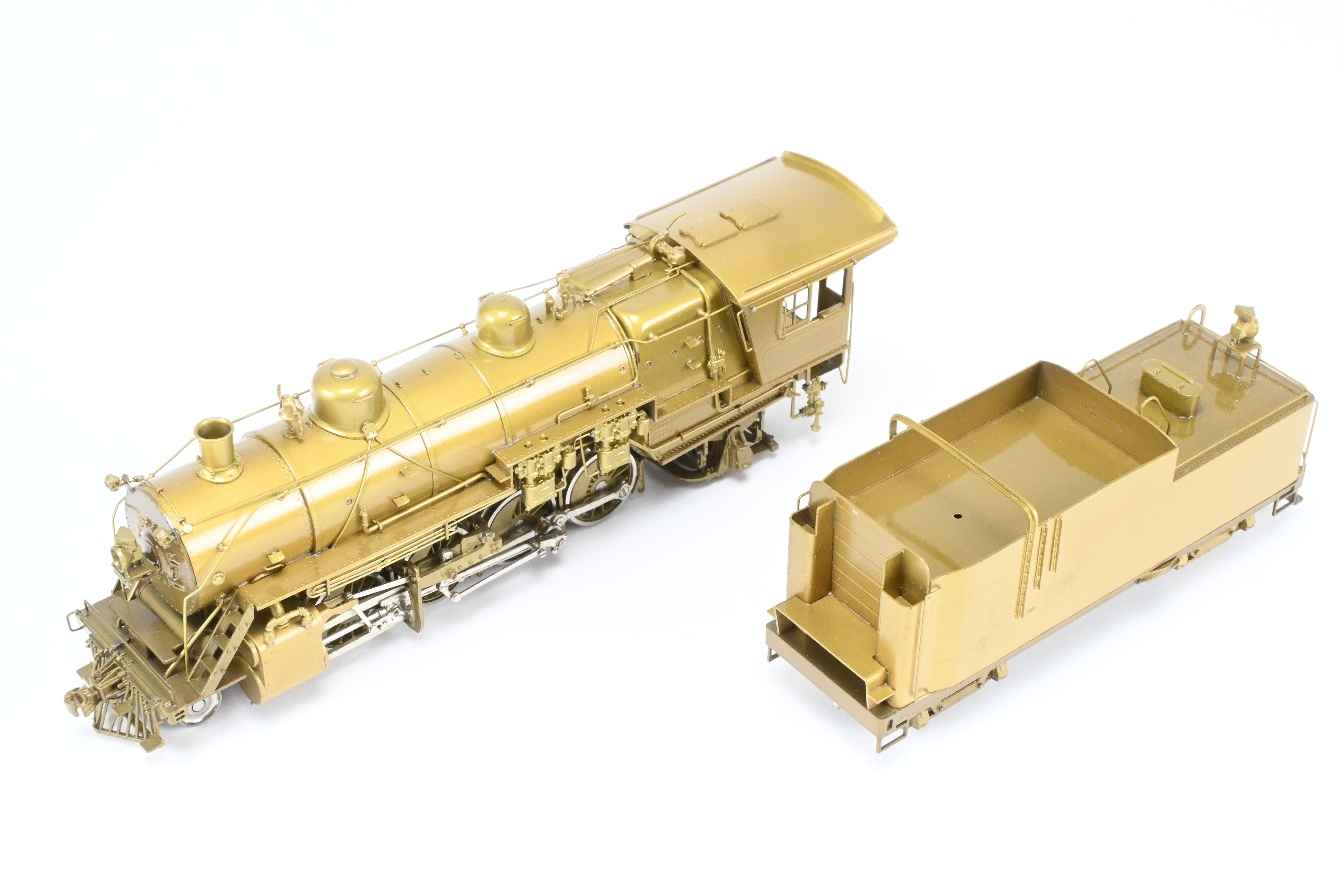HO Scale Brass PFM SKI Great Northern O - 1 2 - 8 - 2 3000 Series Rectangular Tender Model