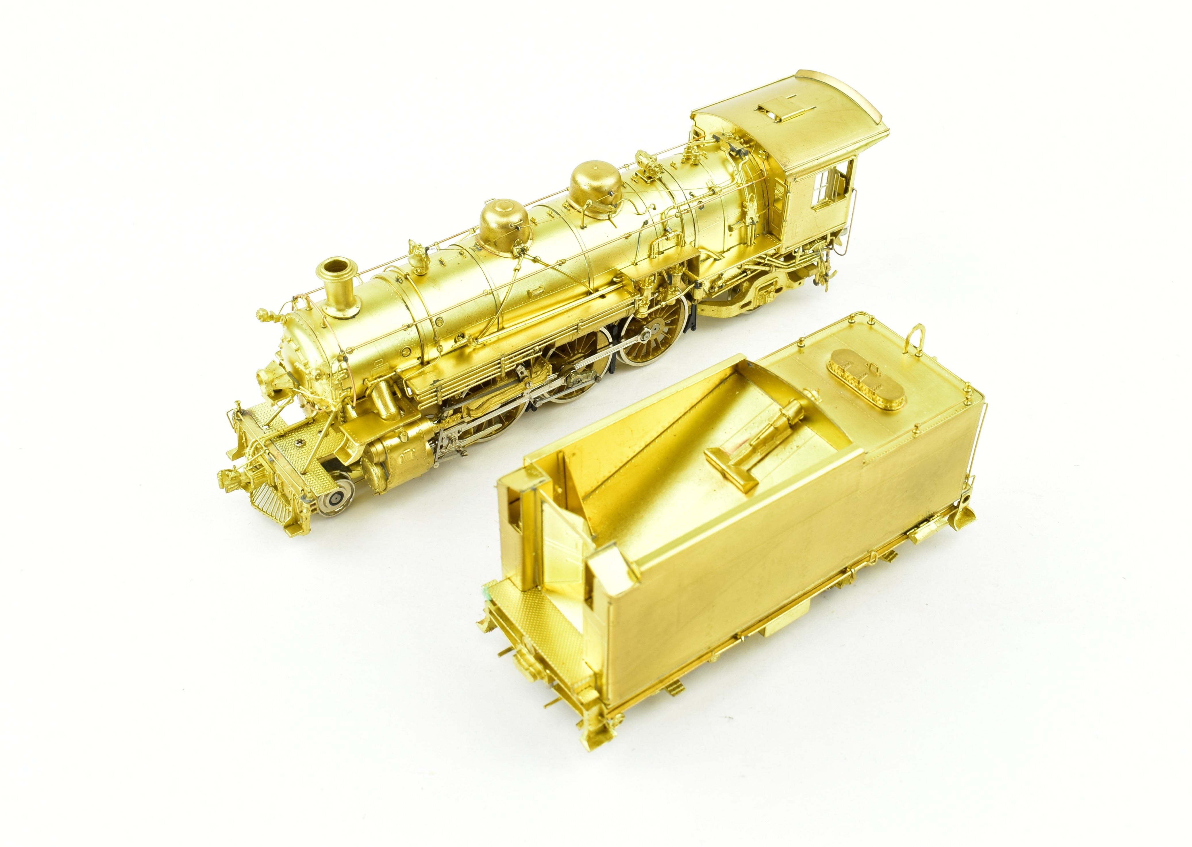HO Scale Brass Model Train - Overland Models' Monon K - 5a 4 - 6 - 2 Pacific Locomotive by Ajin Precision