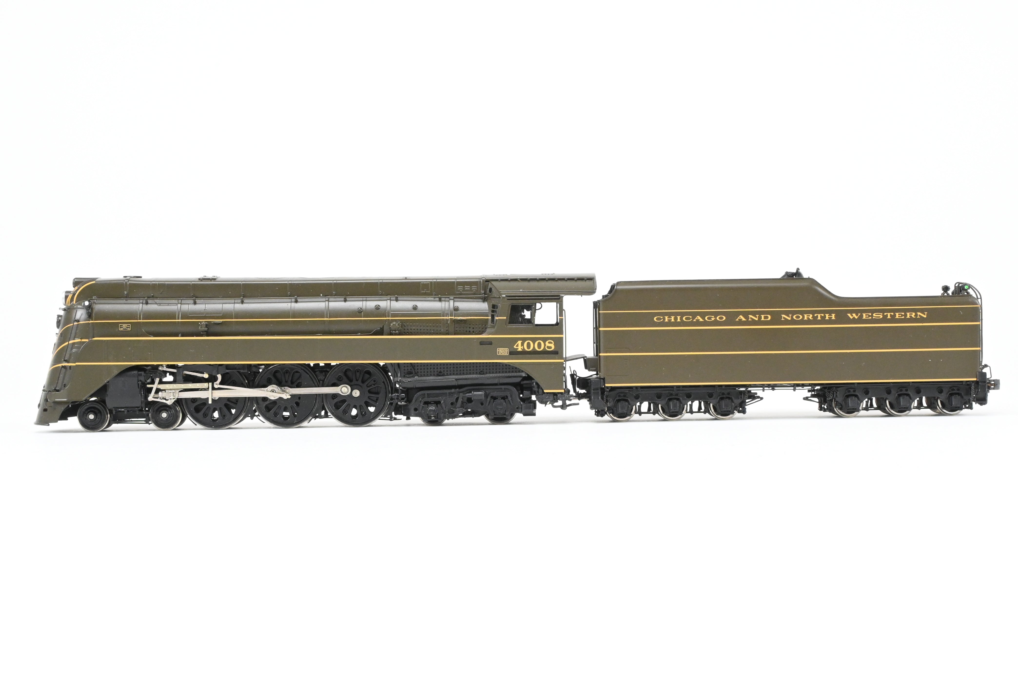 HO Brass Challenger Imports C&NW E-4 Streamlined 4-6-4 Coal Locomotive #4008
