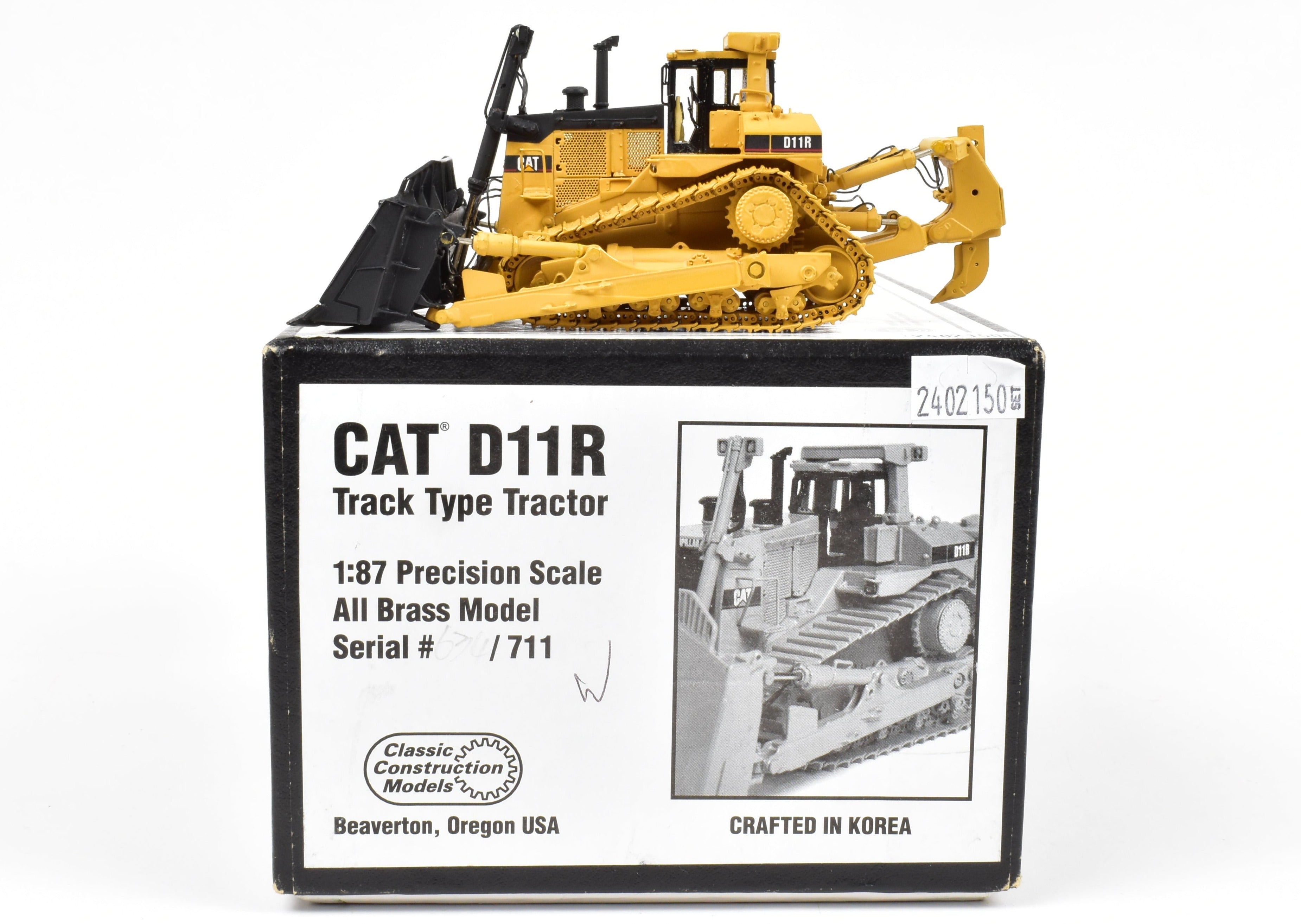 High - Quality HO Scale Brass Construction Model of Caterpillar D11R Track Type Tractor with Factory - Applied Yellow Paint