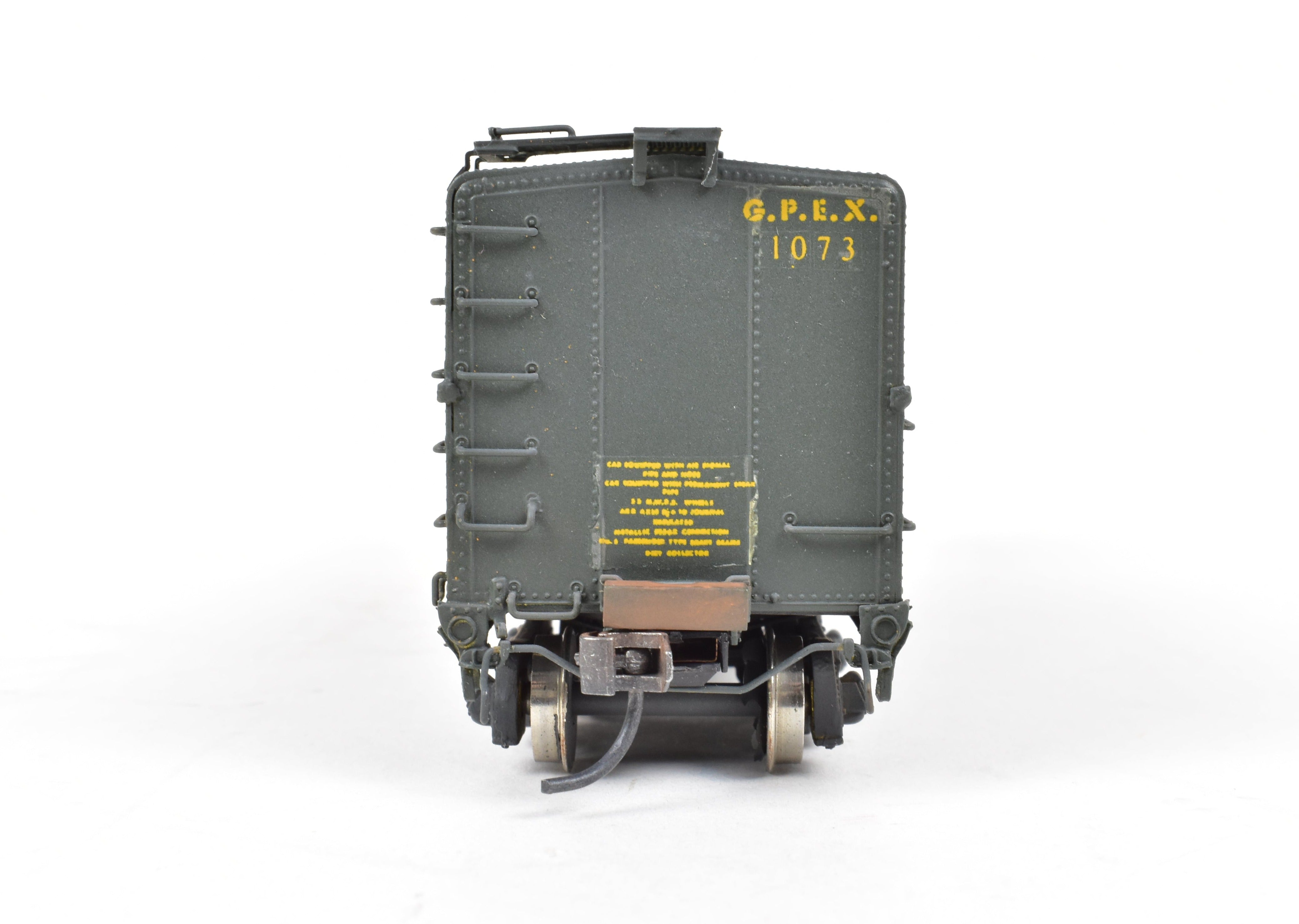 HO Scale Brass Milk Tank Car Model by Overland Models, Inc. (OMI) - Various Roads 40'6 GPEX 1073 Pfaudler, Lighted and Weathered for Realistic Display