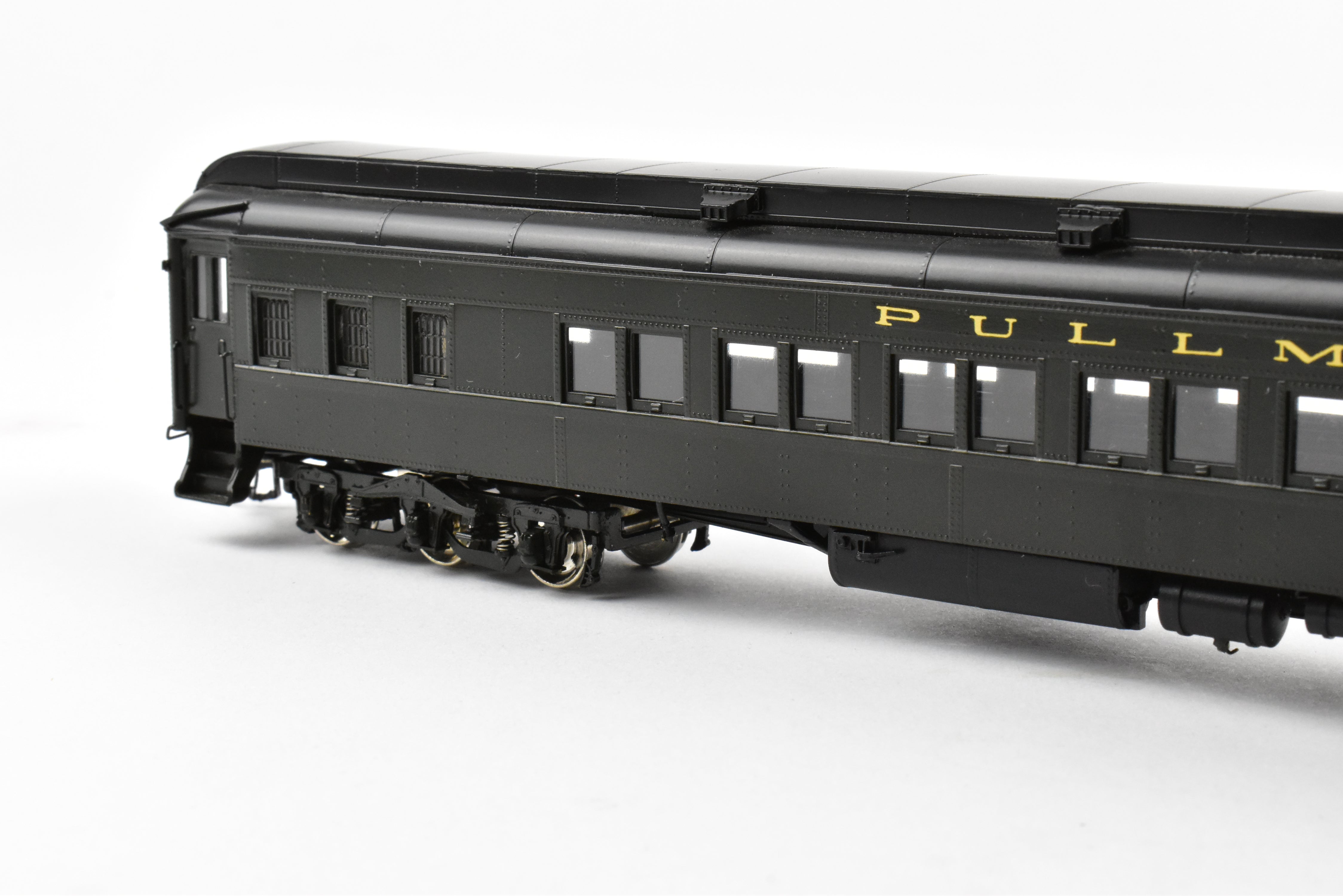 High - Quality HO Scale Brass Precision Scale Co. Pullman 80 - foot Sleeper 16 - Section Tourist Car Model Plan 2412 without Air - Flow Package