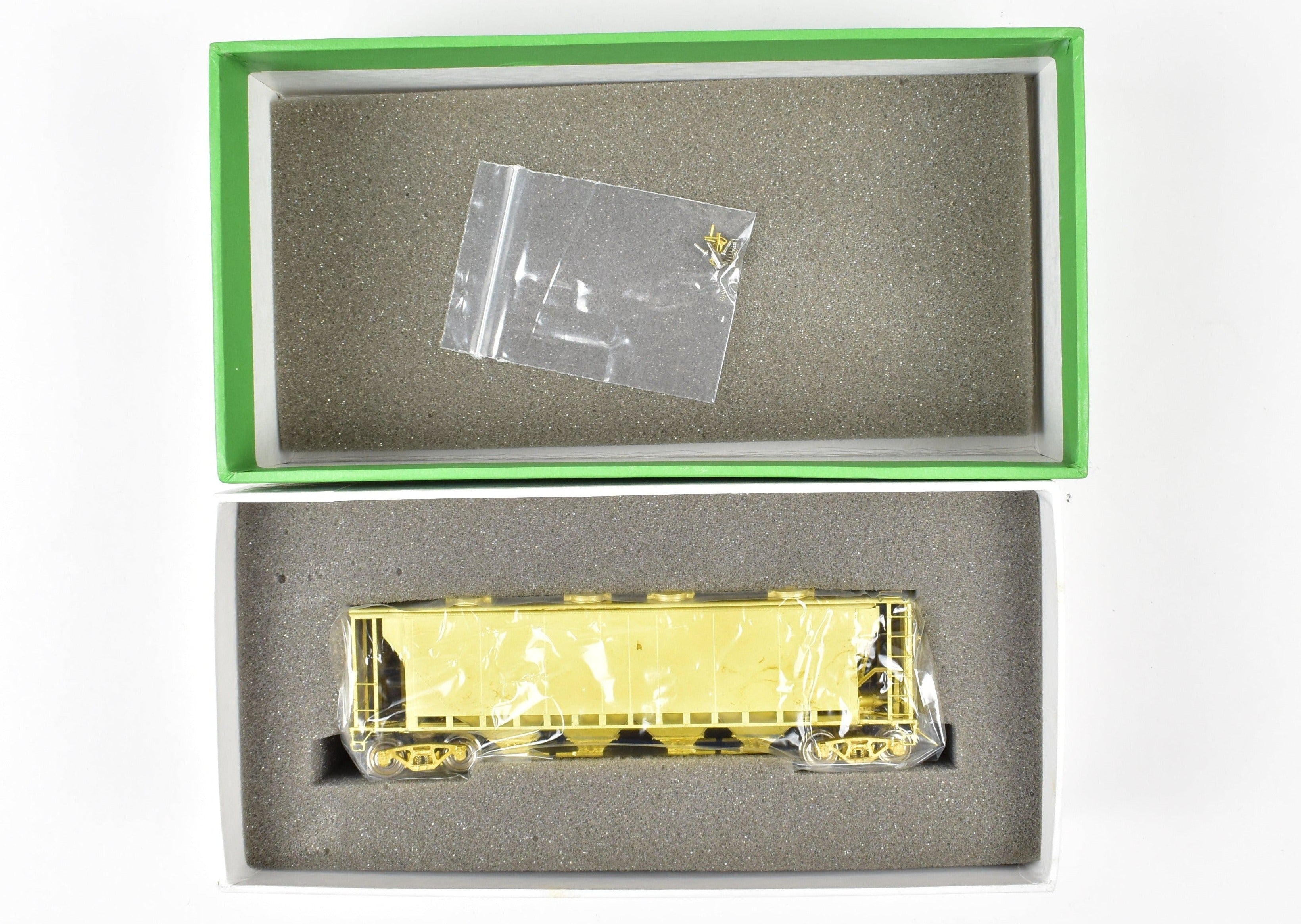 HO Scale Brass Canadian Pacific Slab Side Covered Hopper SC - 20 C194A Version Model by Overland Models, Inc. (OMI)