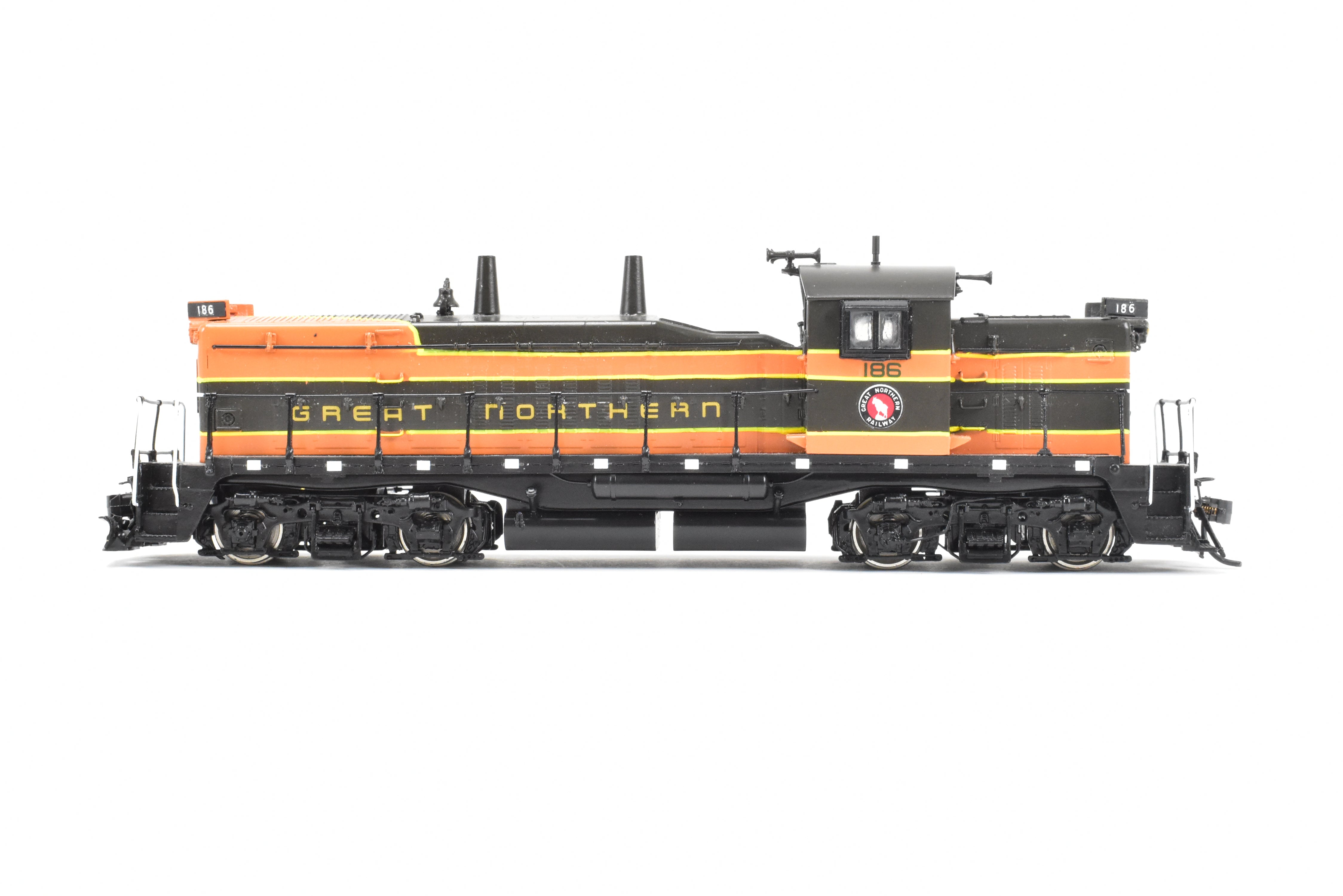 HO Scale Brass Model Train - Overland Models Inc. (OMI) Great Northern EMD NW - 5 Modernized Pro - Painted Locomotive No. 186