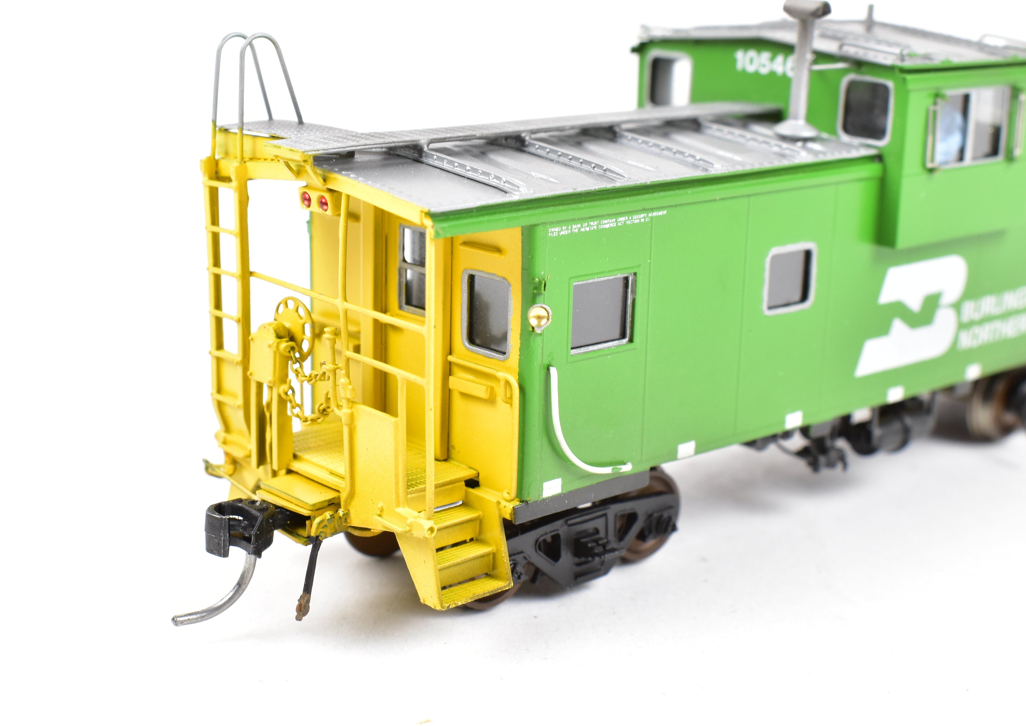 HO Scale Brass OMI Burlington Northern Caboose #10546 Pro Painted