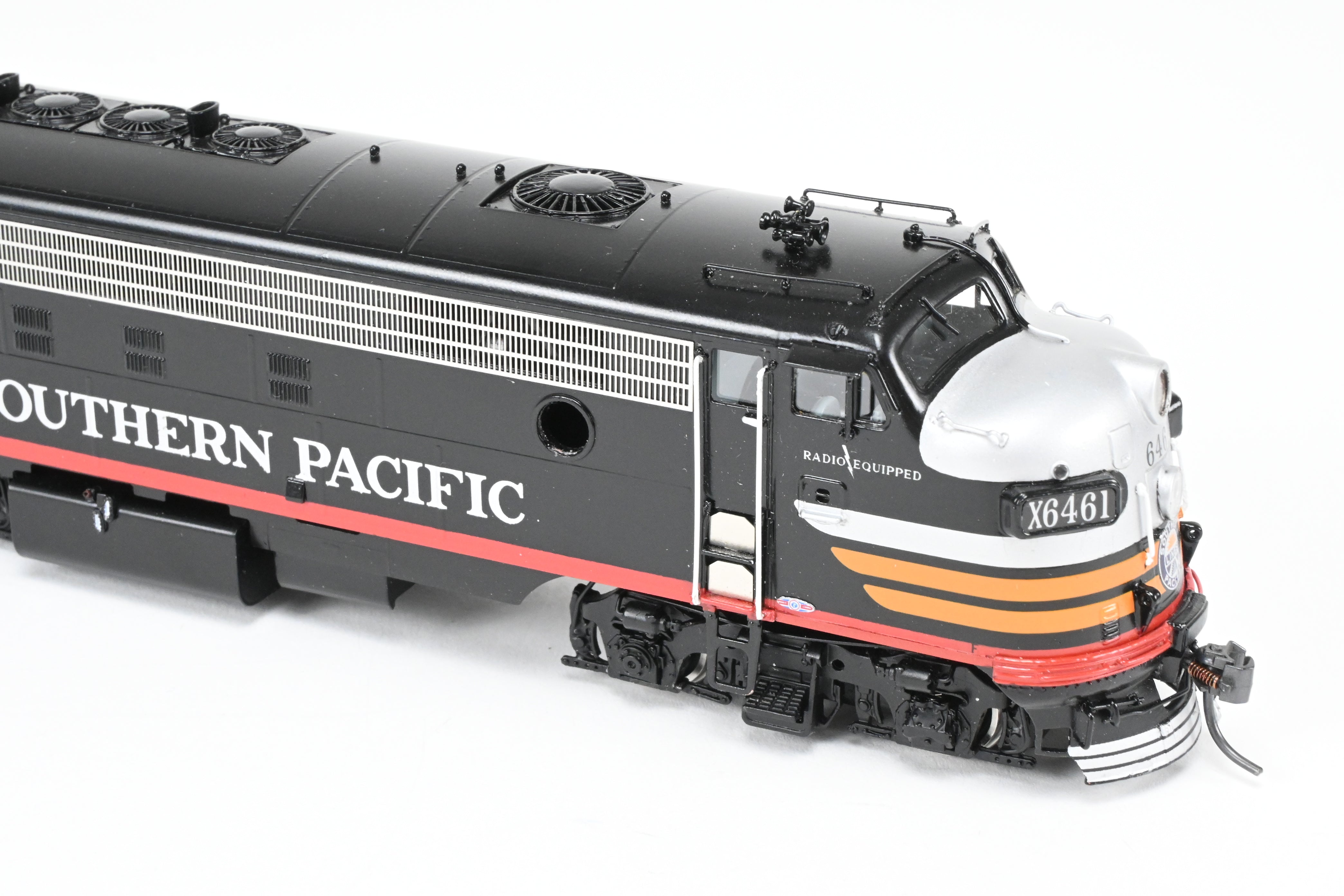 HO Scale Brass EMD FP7A/F7B Set in SP Black Widow Scheme