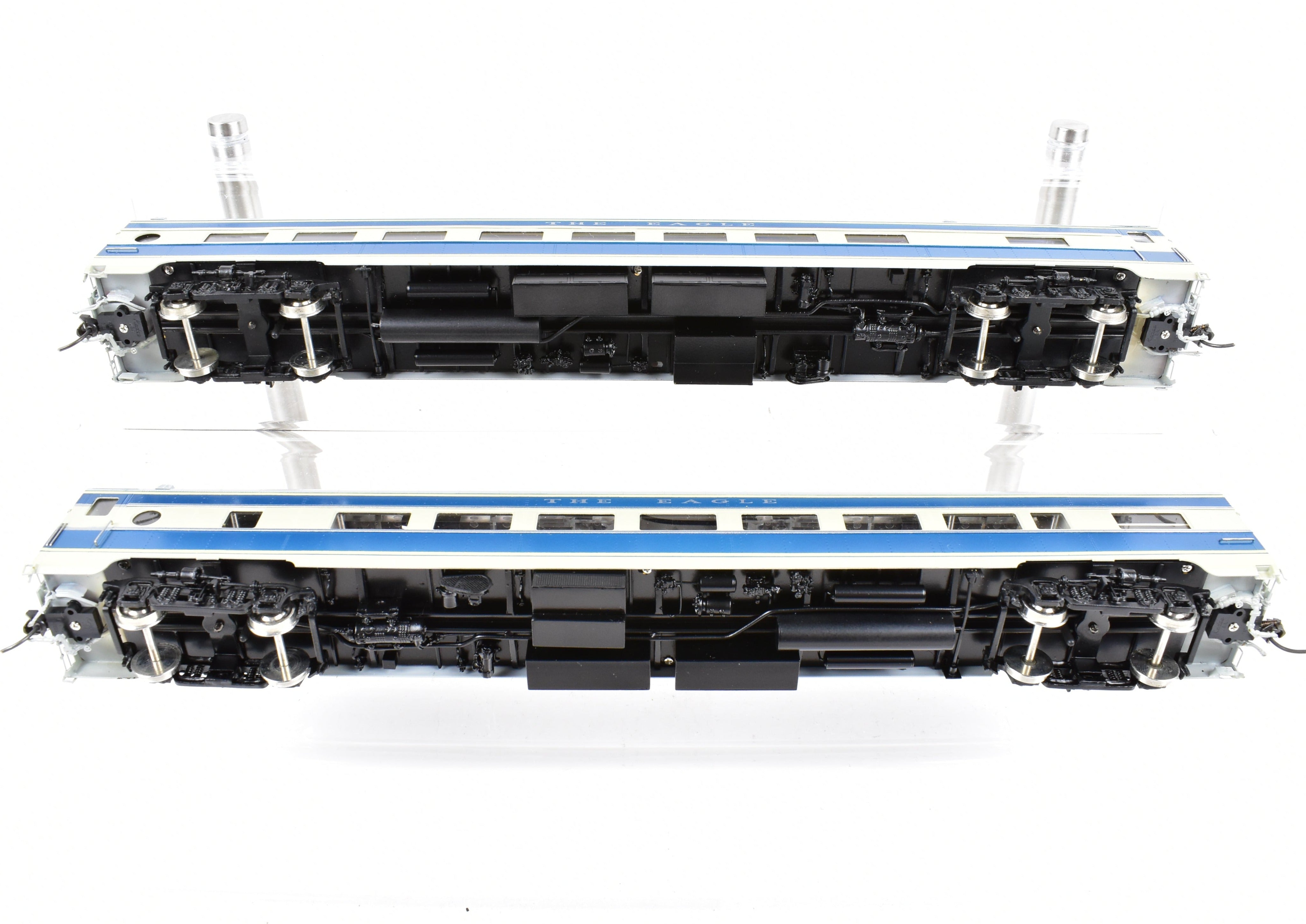 HO Scale Brass Model Train - Hallmark Models MP - Missouri Pacific and T&P - Texas & Pacific Texas Eagle Section 1 Four-Car Set for Model Train Enthusiasts