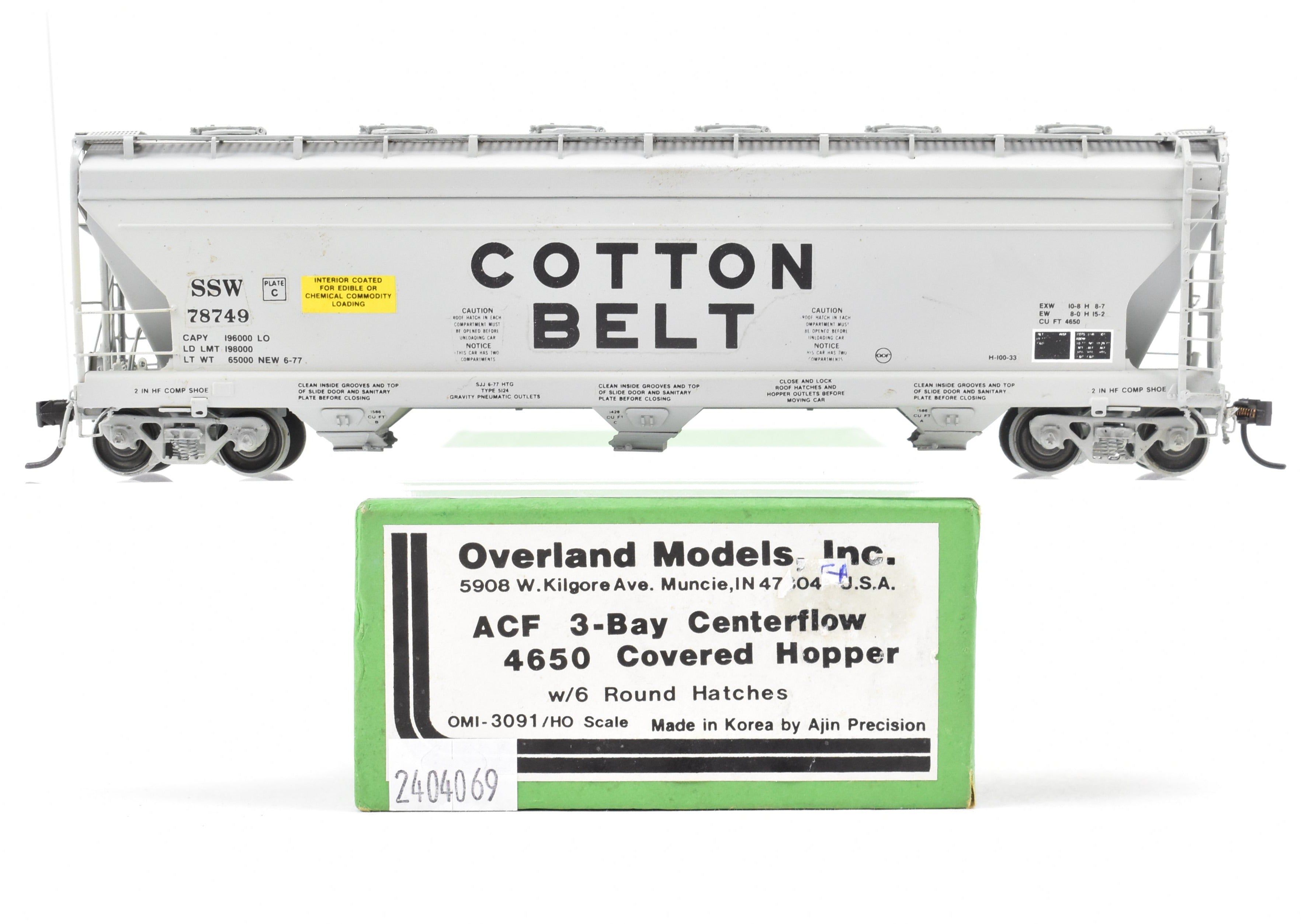 HO Scale Brass Model Train - Overland Models, Inc. (OMI) SSW - Cotton Belt ACF 3 - Bay Centerflow 4650 Covered Hopper with 6 Round Hatches, Car Number CP 78749