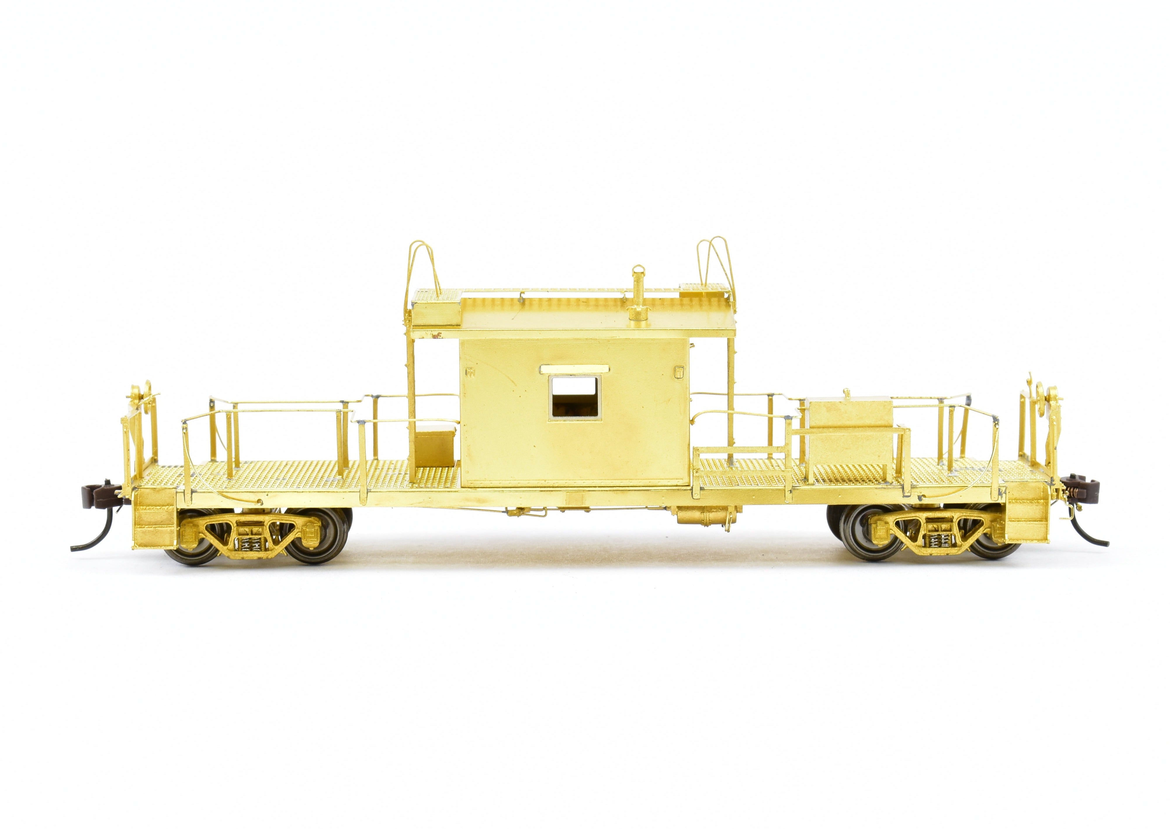 HO Scale Brass Crown Custom Imports ICG - Illinois Central Gulf Transfer Caboose Model No. 199081