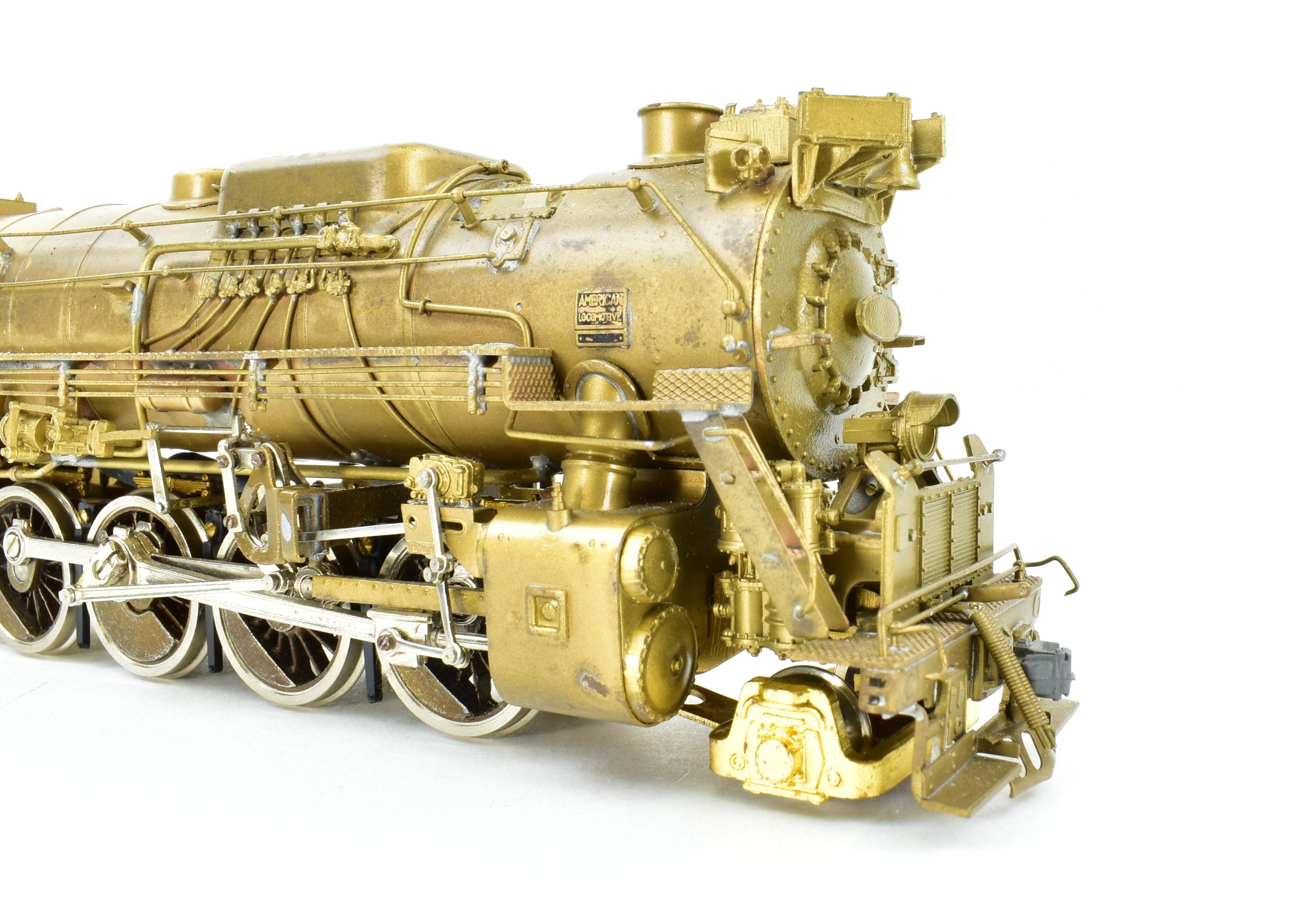 HO Scale Brass Pacific Fast Mail (PFM) Model Train - United C&O - Chesapeake & Ohio 2-8-4 Kanawha Locomotive