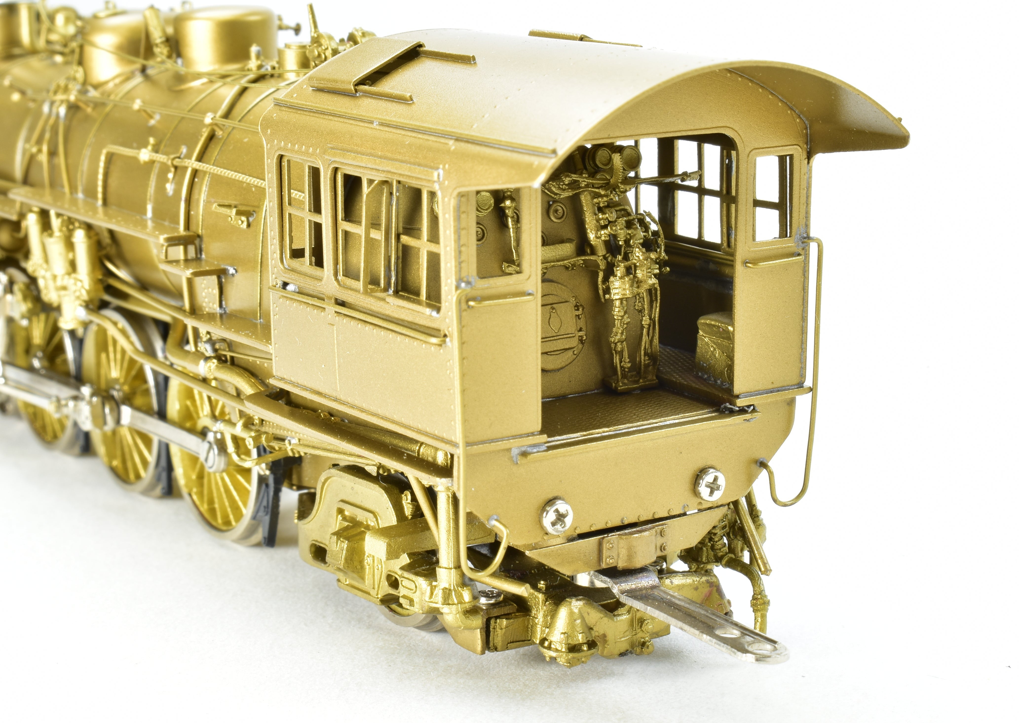 HO Scale Brass Hallmark Models Texas & Pacific 4-6-2 700 P-1-b Steam Locomotive Model