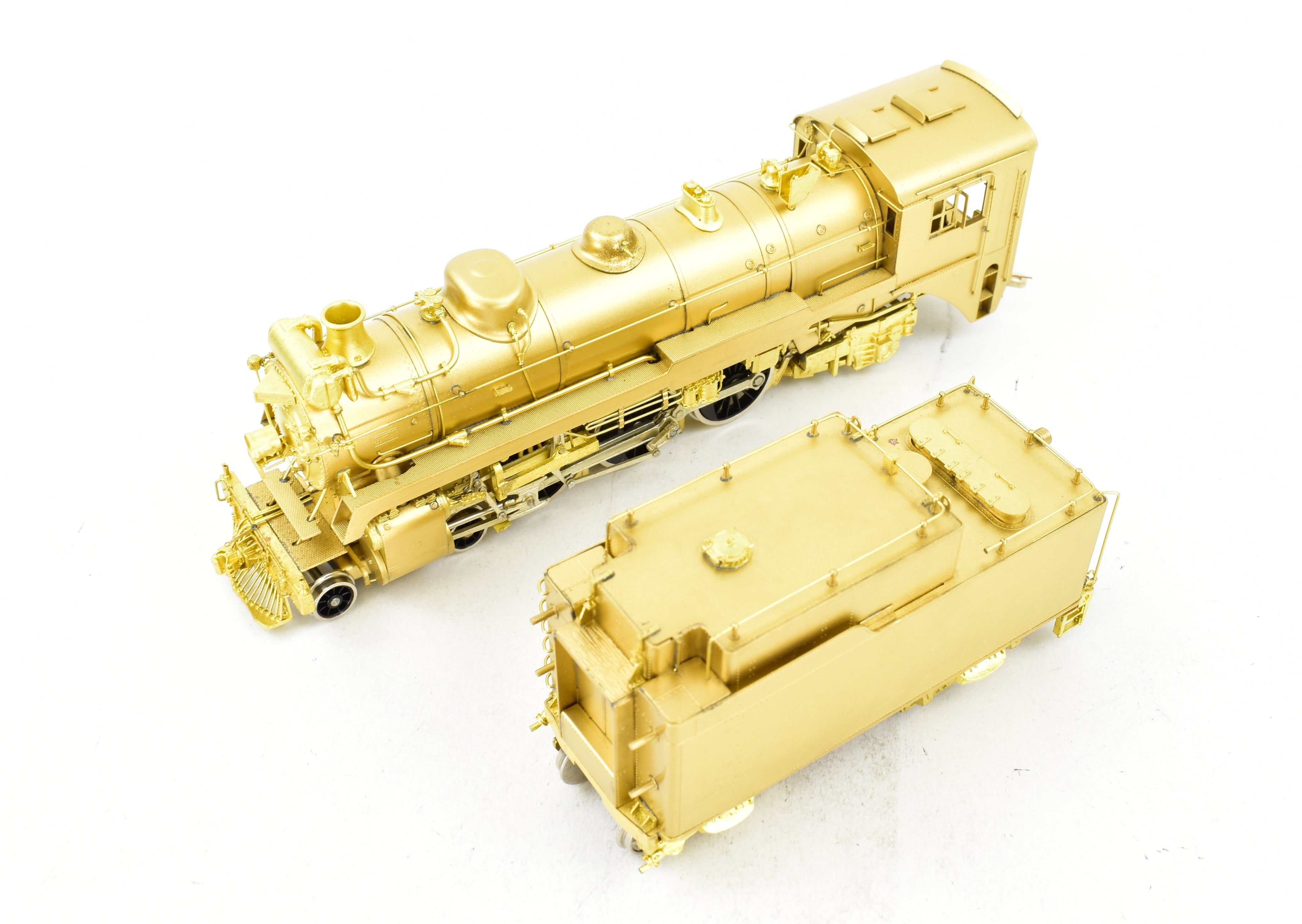 HO Scale Brass Van Hobbies Canadian Pacific Railway 4-6-2 Pacific No. 2700 Model