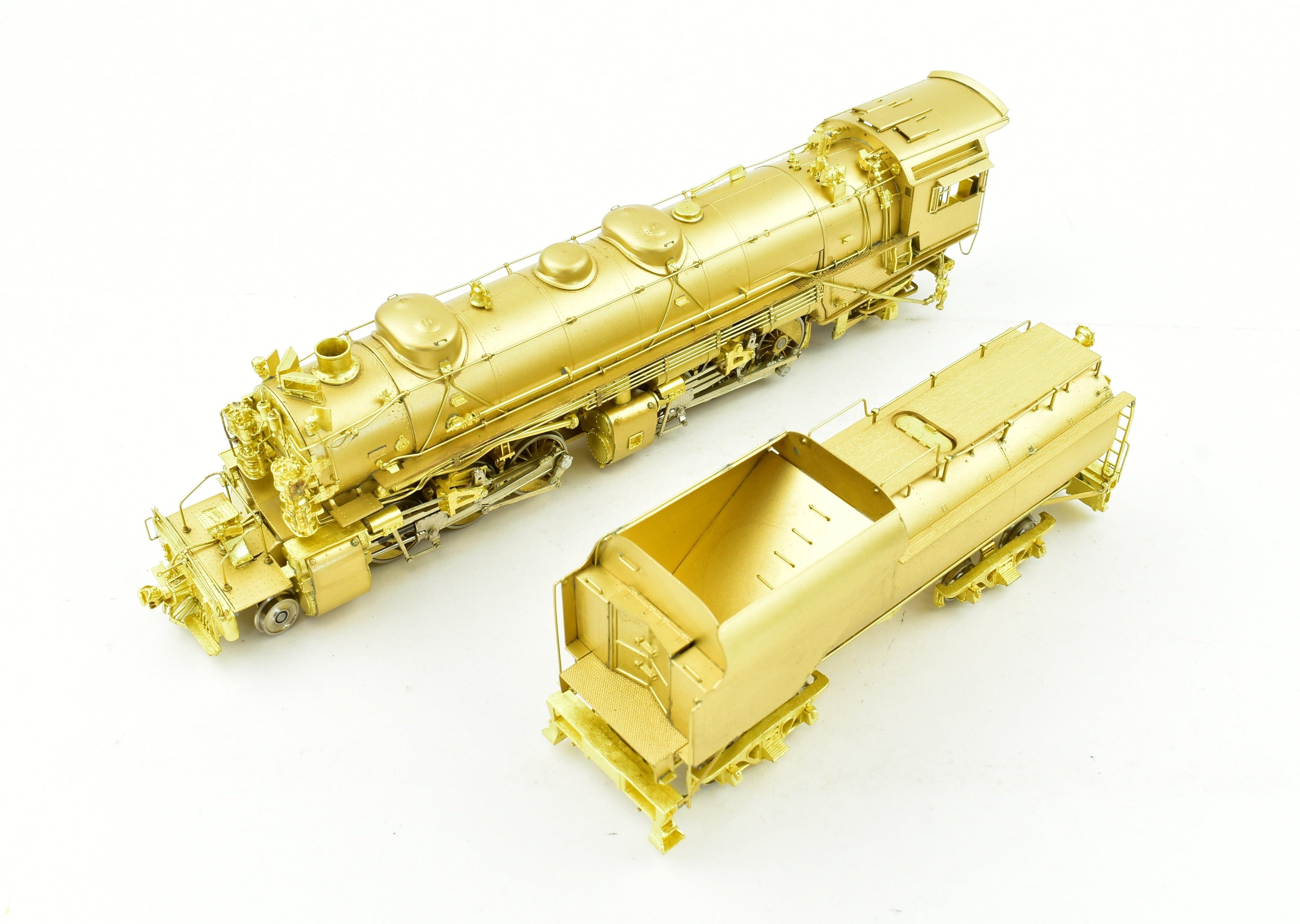 HO Scale Brass Key Imports Chesapeake & Ohio H-6 2-6-6-2 Mallet Steam Locomotive Model with 12VC Vanderbilt Tender