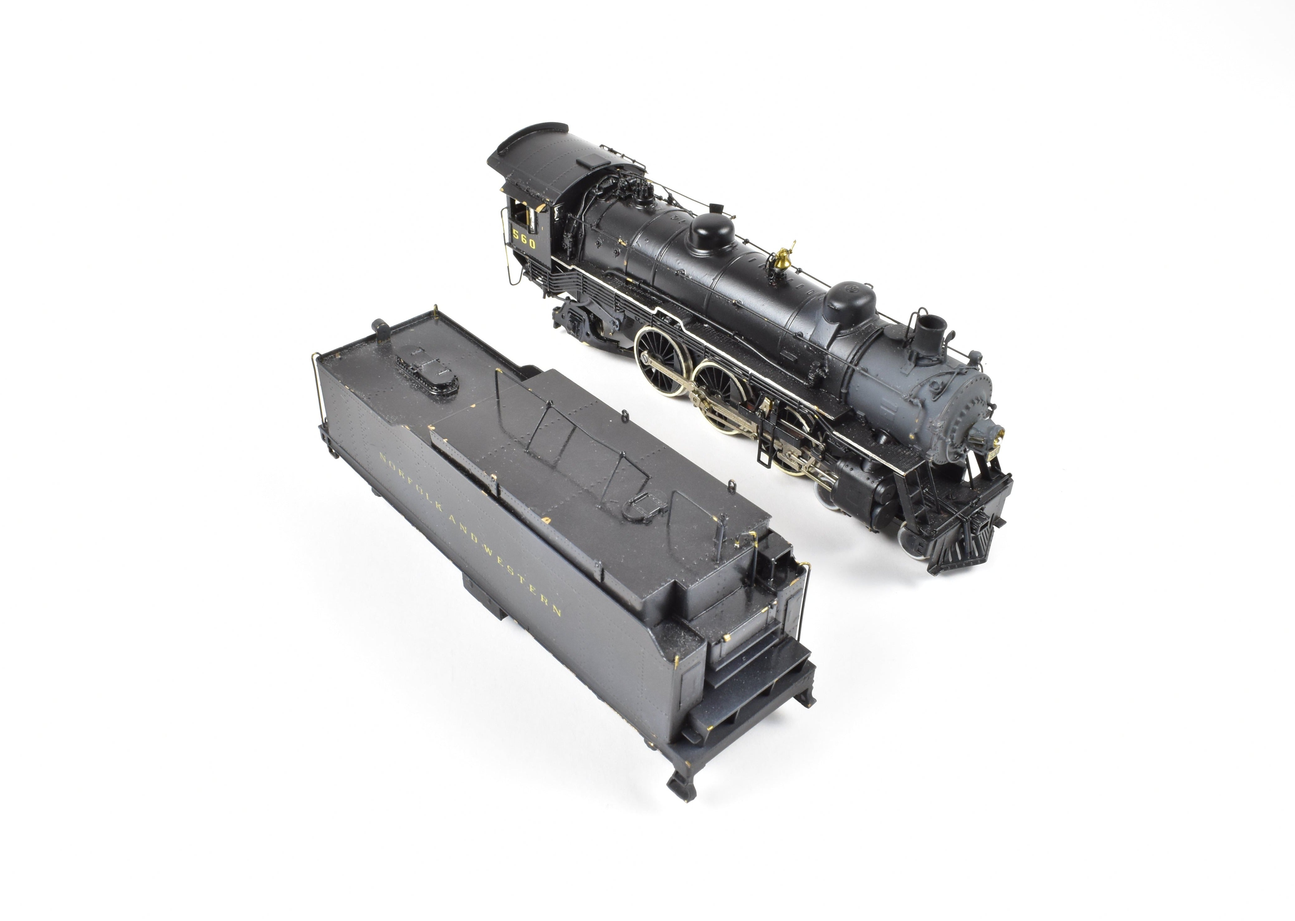 HO Scale Brass Hallmark Models MKT - Missouri Kansas Texas 4-6-2 C/P Pacific Model Train with N&W - Norfolk & Western Decals #560 in ReBoxx Packaging