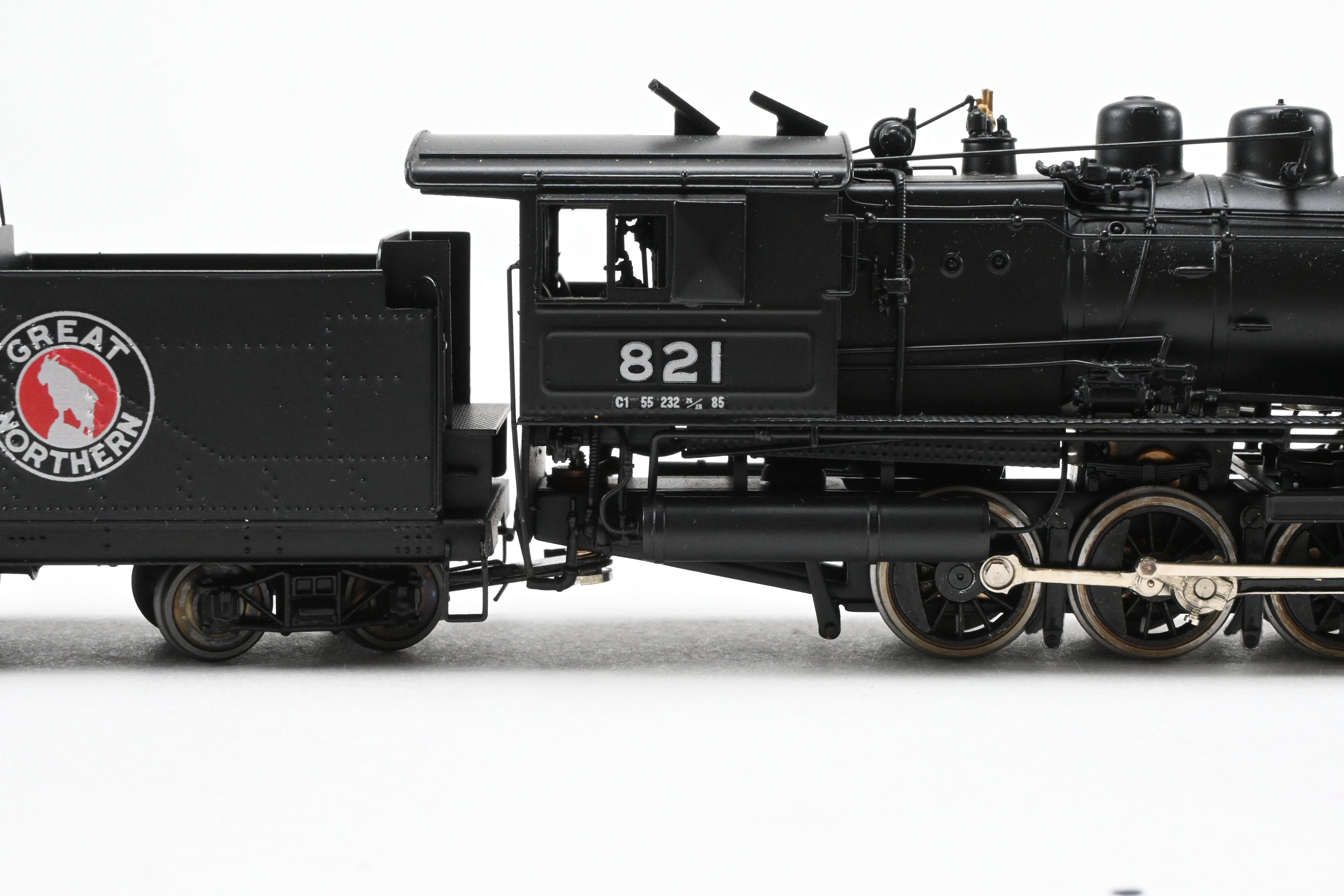 HO Scale Brass Model Train - PFM - Tenshodo Great Northern C - 1 0 - 8 - 0 Switcher Factory Painted Locomotive #821 with TPE Suspension from 1985 Production Run