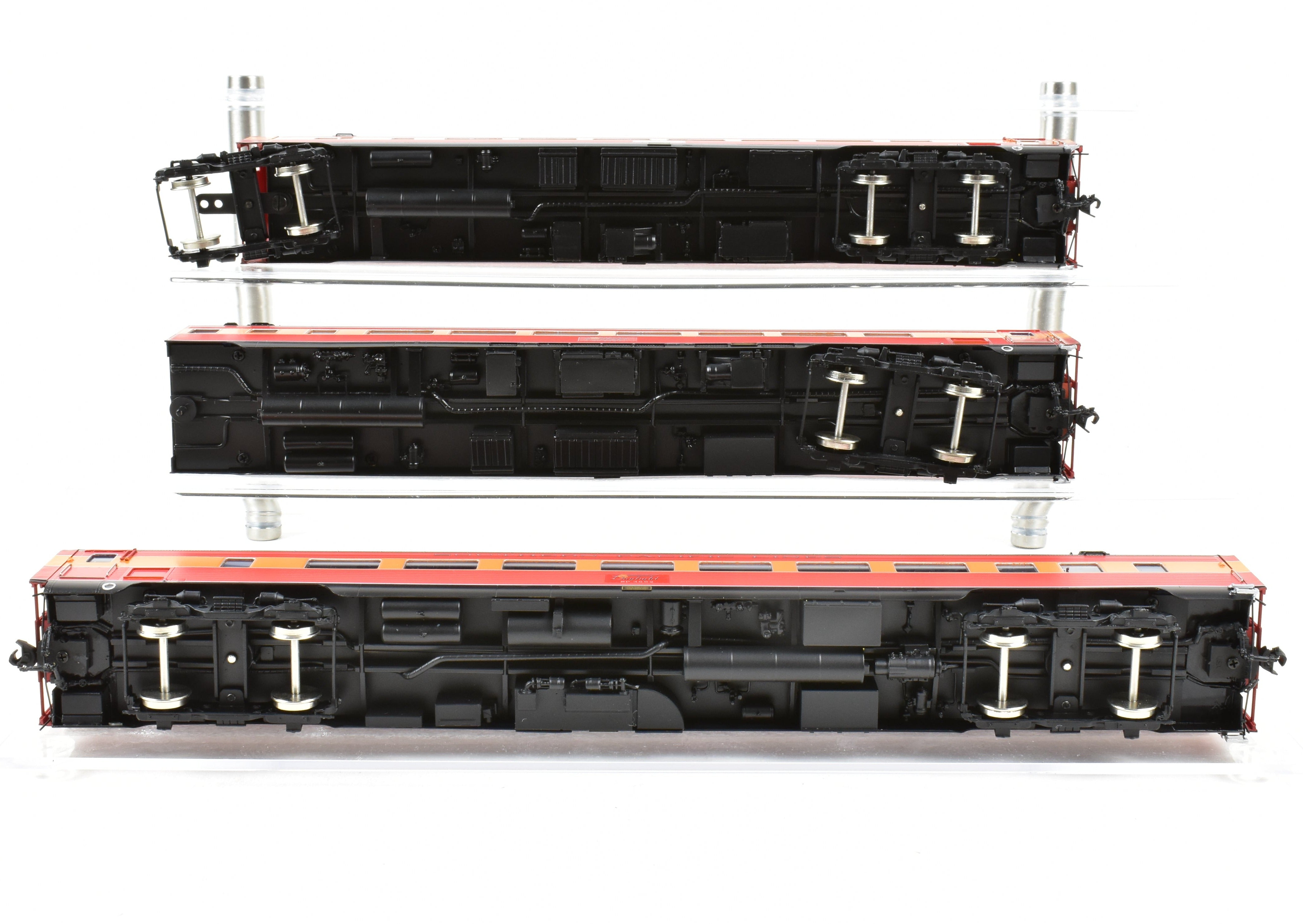 High - Quality HO Scale Brass Model Train CON CIL - Challenger Imports SP - Southern Pacific 1941 Morning Daylight 16 - Car Complete Full Train Set Along with 10 - Car Set and Two 3 - Car Add - On Sets FP