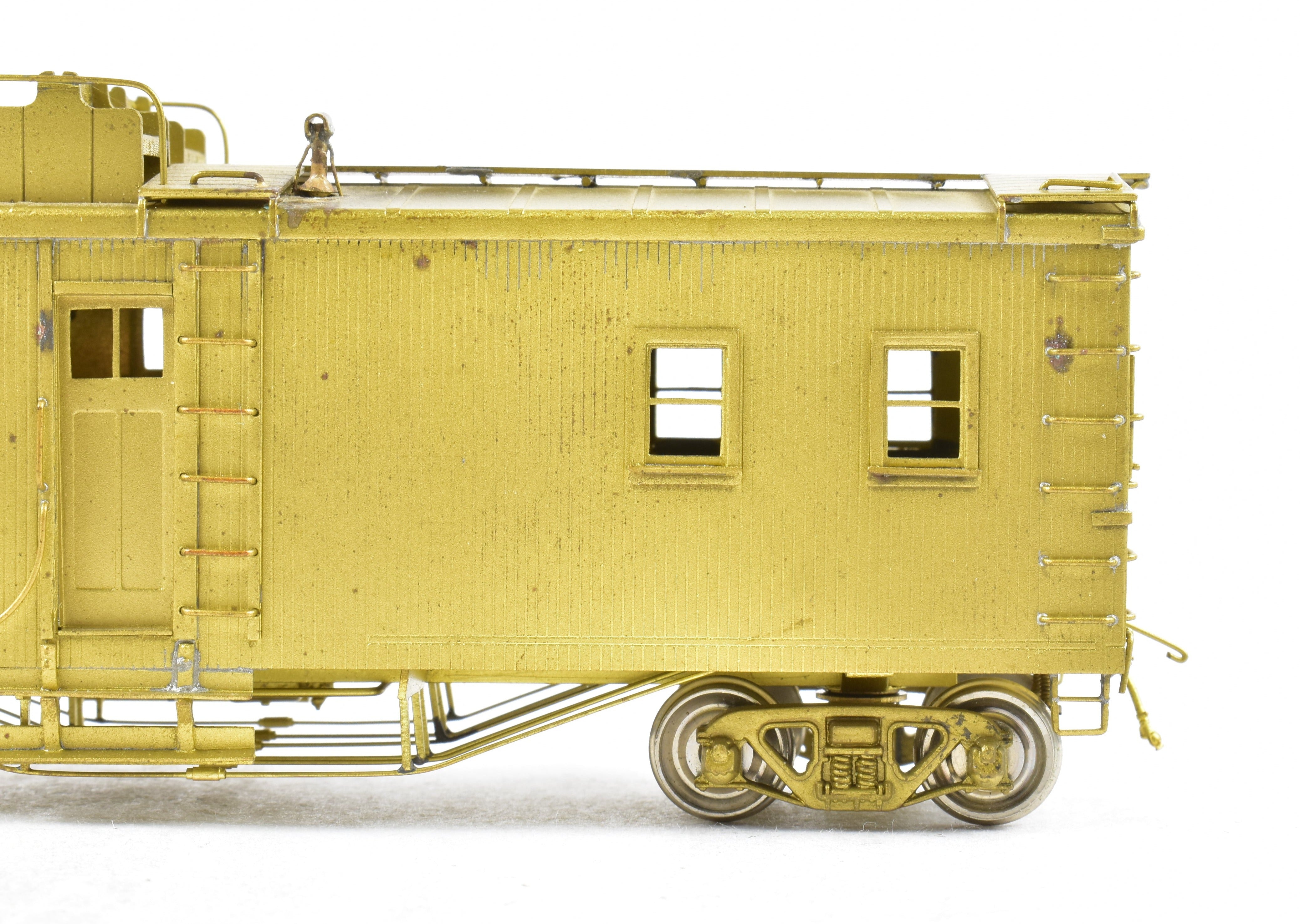 1987 HO Brass ATSF - Santa Fe Caboose with Open - Air Seats by Key Imports