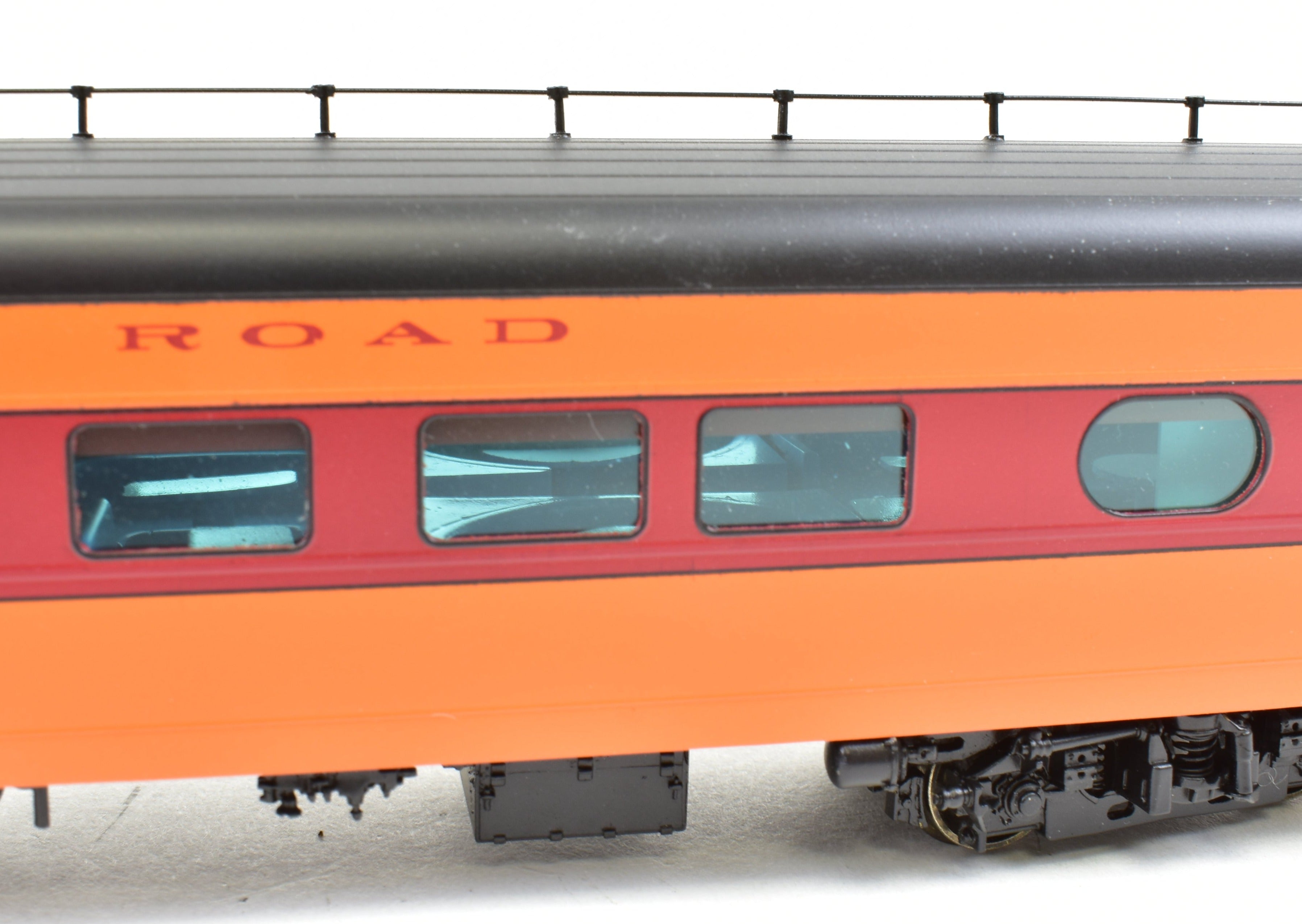 HO Scale Brass Railway Classics Milwaukee Road (MILW) Diner Lounge Model, Factory Painted with Road Number 169