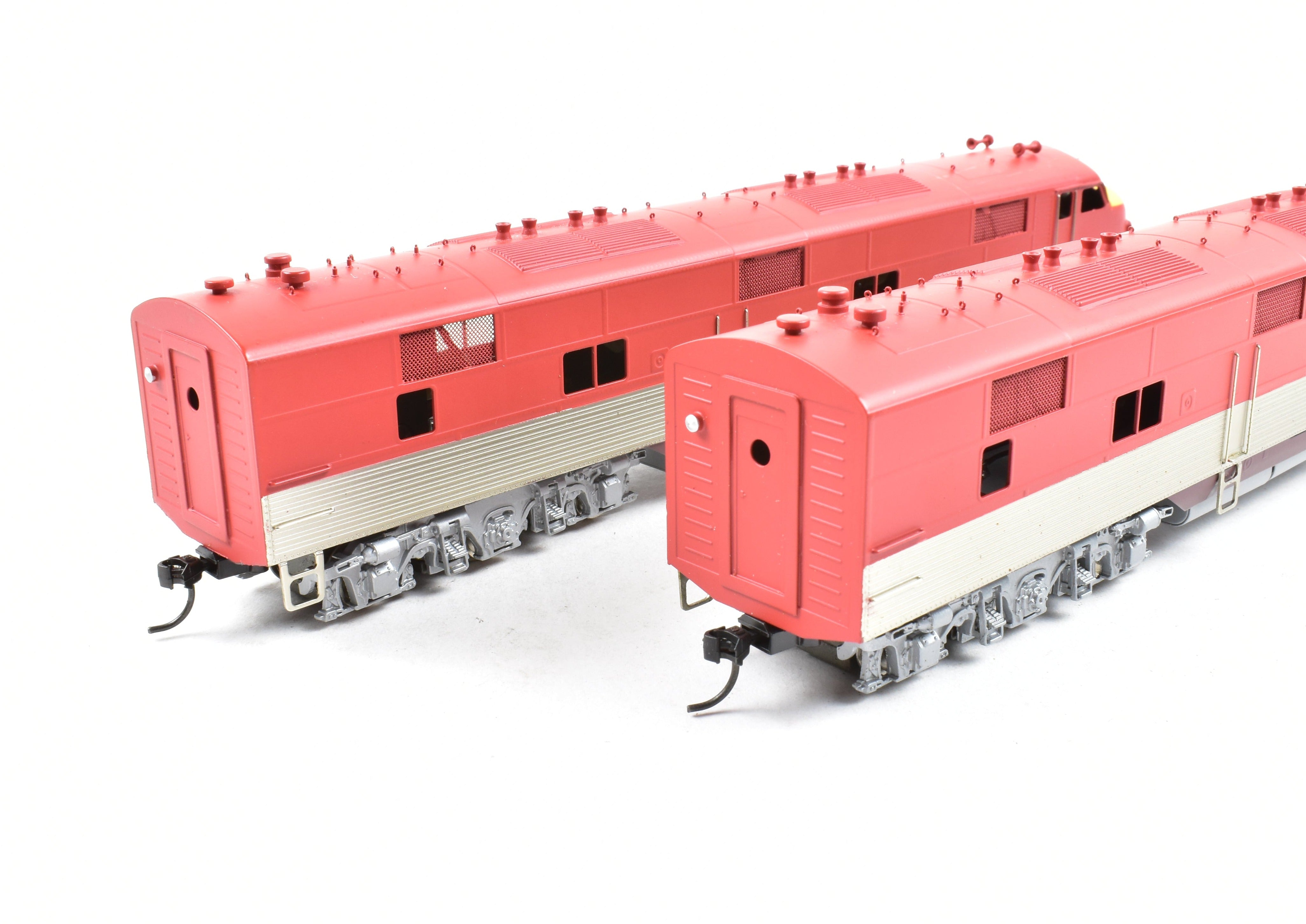 HO Scale Brass Hallmark Model Train Sets - Frisco and MKT (Missouri Kansas Texas Katy) The Texas Special E7 A - A Powered Locomotive Set