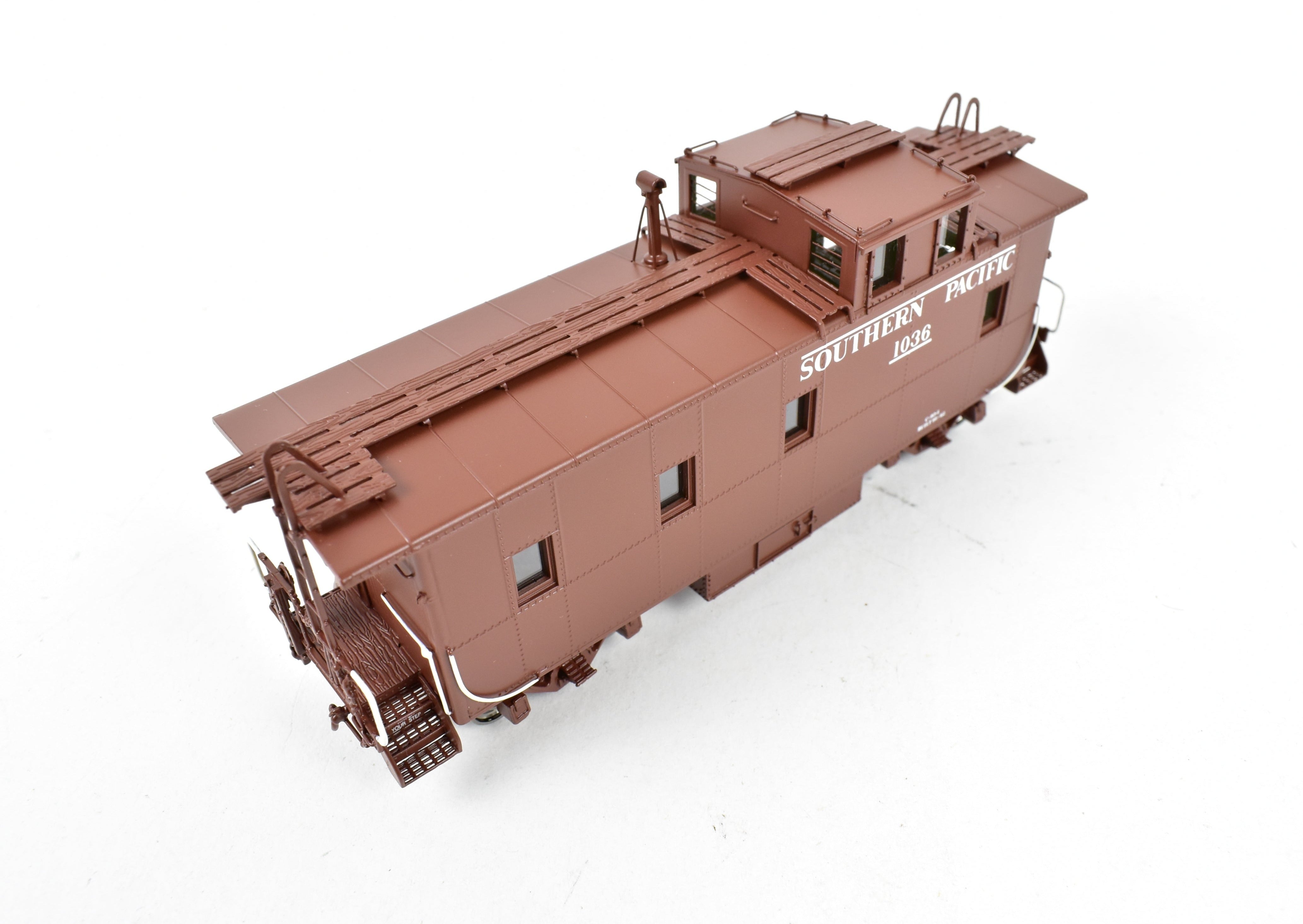 HO Scale Brass Southern Pacific Riveted Steel Caboose C-40-1 FP No. 1036 by Challenger Imports