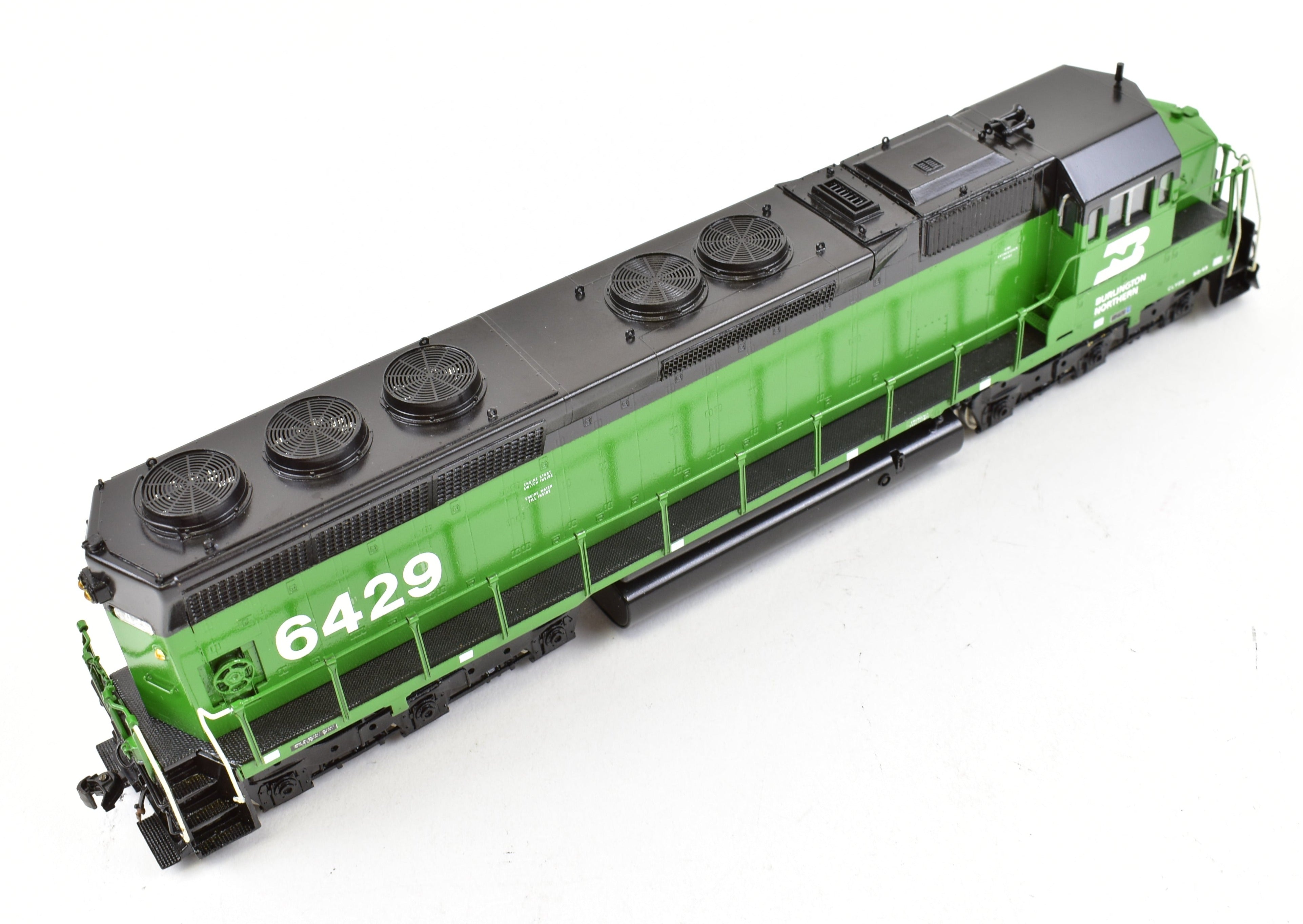 HO Brass Oriental Limited Pro-Painted EMD SD45 3600 HP Low Hood Burlington Northern & NP Version