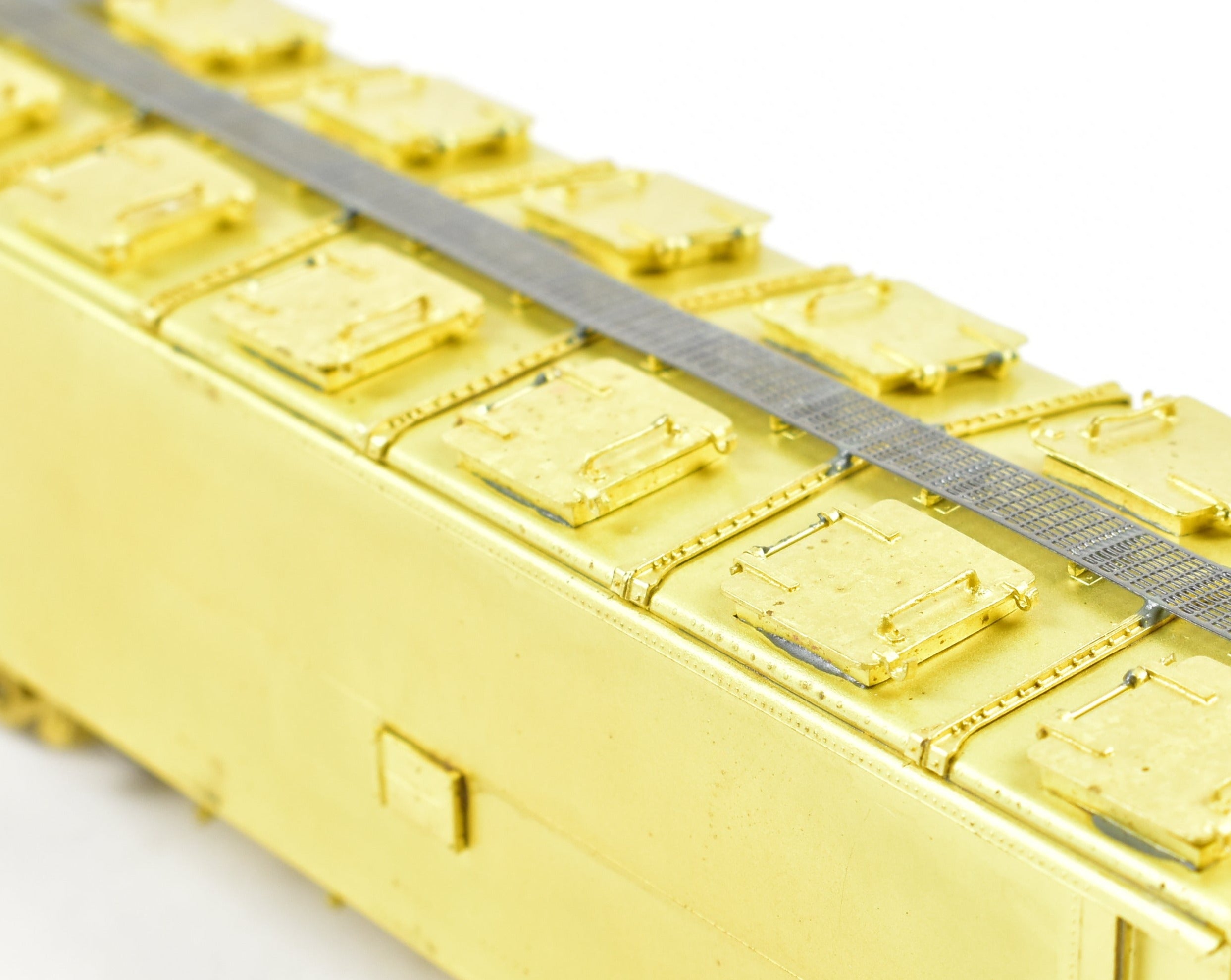 OMI HO Brass CNR Canadian National Railway 12-Hatch Slab Side Covered Hopper