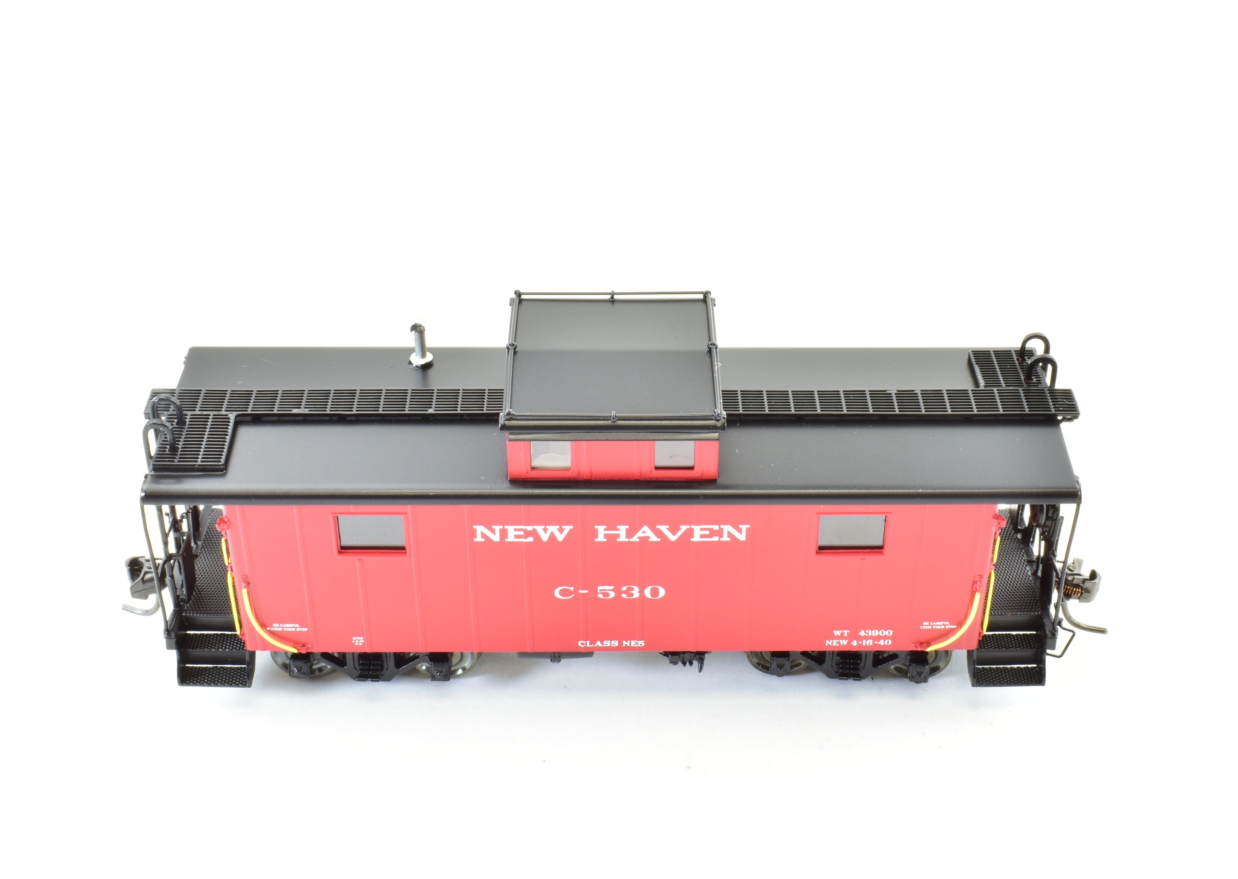 HO Scale Brass NH - New Haven NE - 5 Steel Caboose FP #C - 530 by OMI
