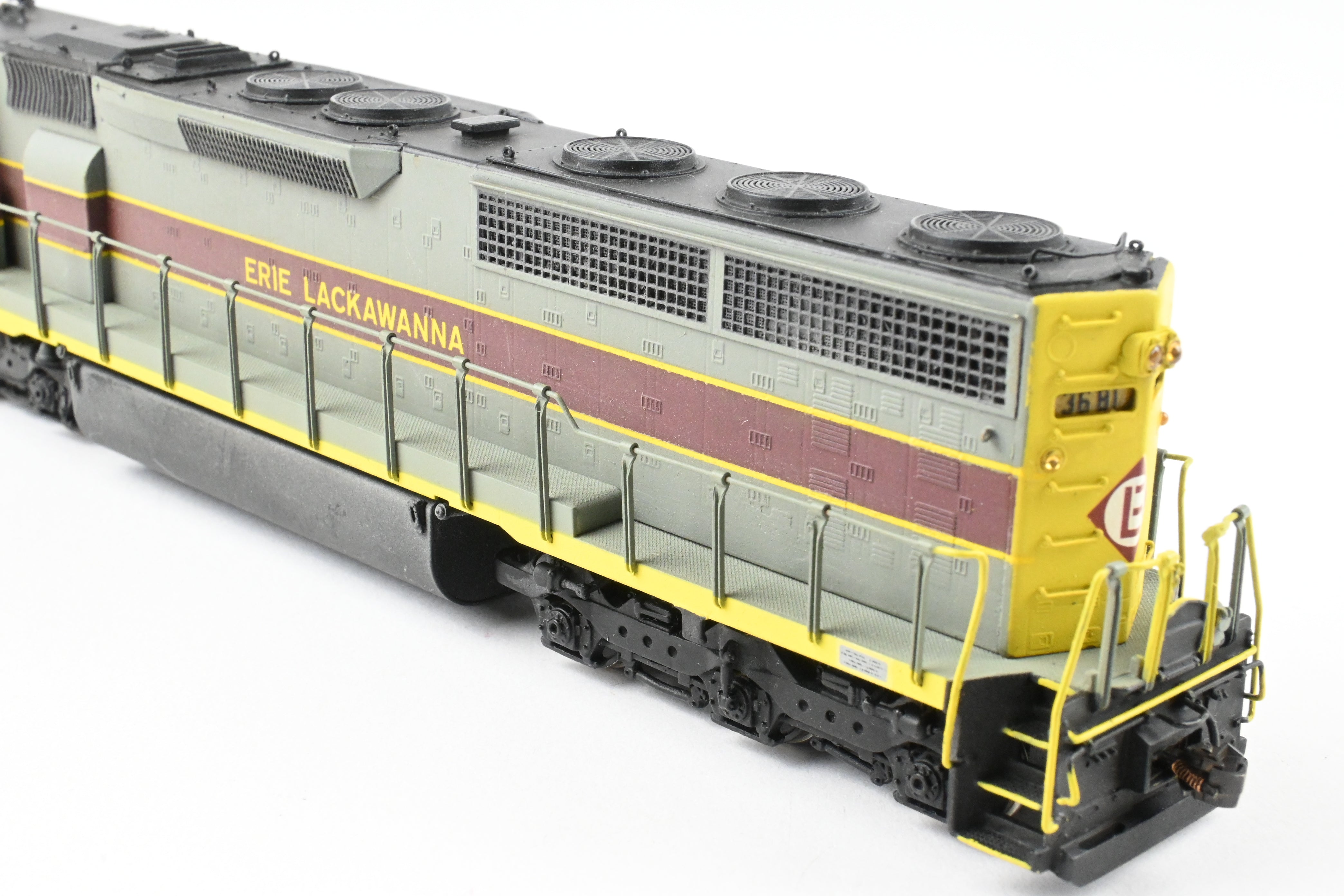 HO Scale Brass Erie Lackawanna EMD SD45 - 2 3600 HP Custom Painted Model