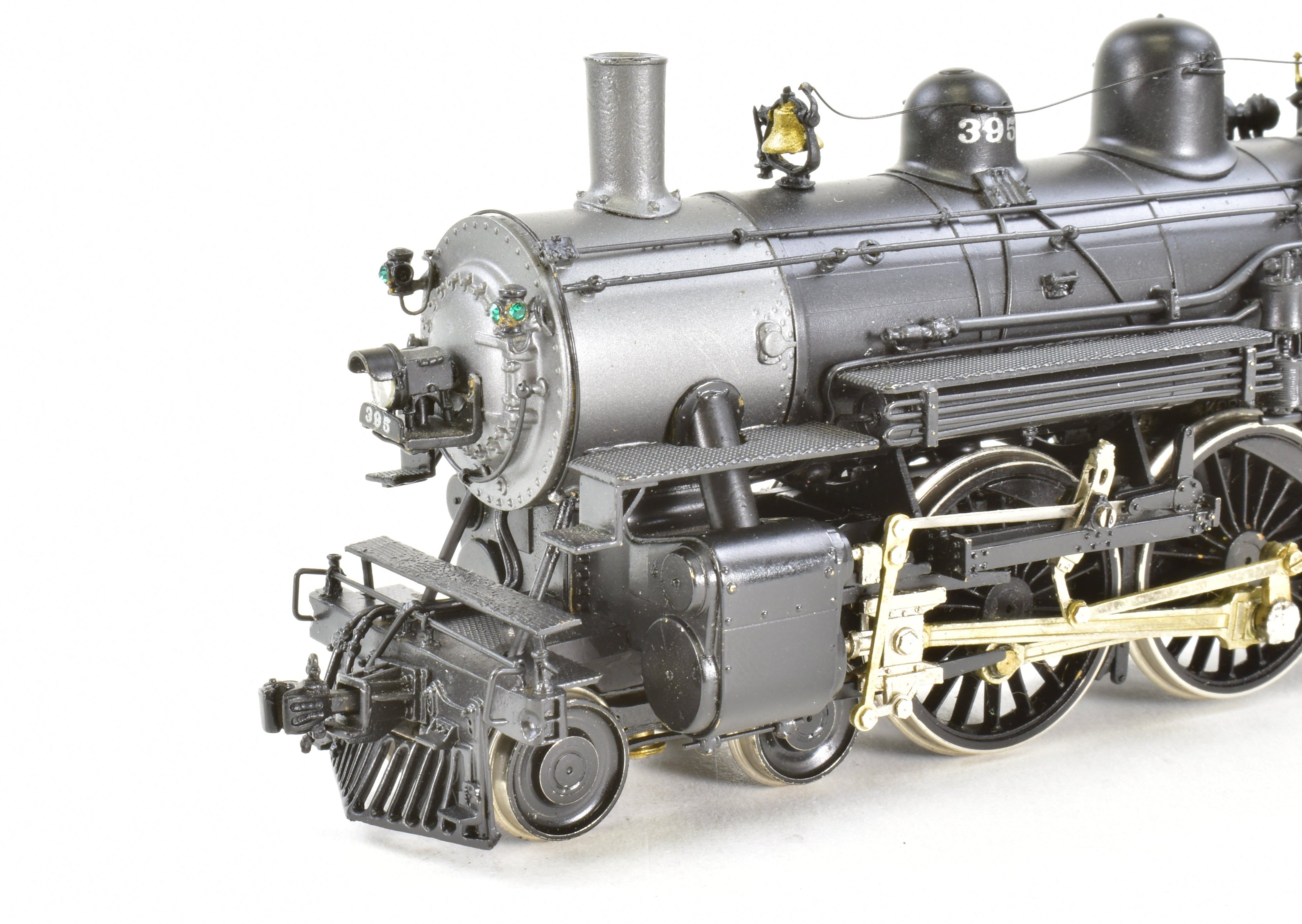HO Scale Brass Model Train - Overland Models' Chicago & North Western D 4-4-2 Atlantic Professionally Painted Locomotive