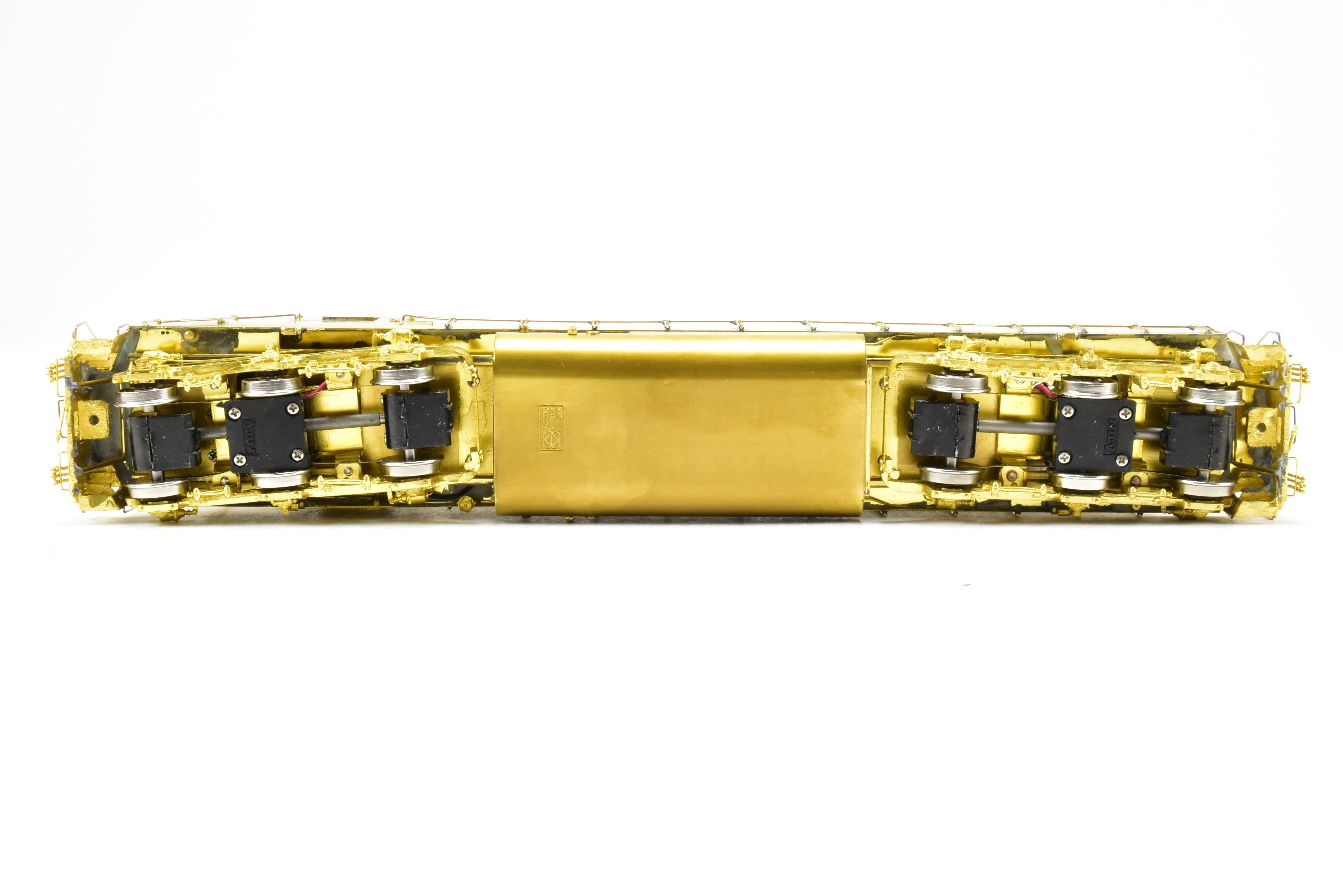 HO Brass OMI - Overland Models L&N EMD SD40-2 #8100 - 8241 with Extended Brakes